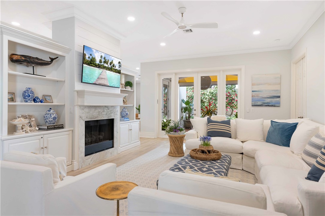 8427 Sabal Palm Court 8427 — photo