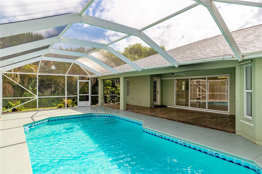 Home in Sebastian, FL 32958 — photo 2