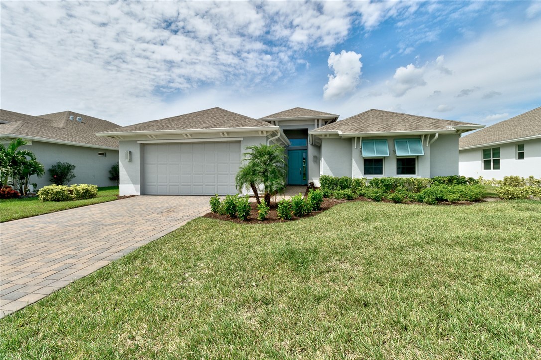 6405 High Pointe West Way — photo