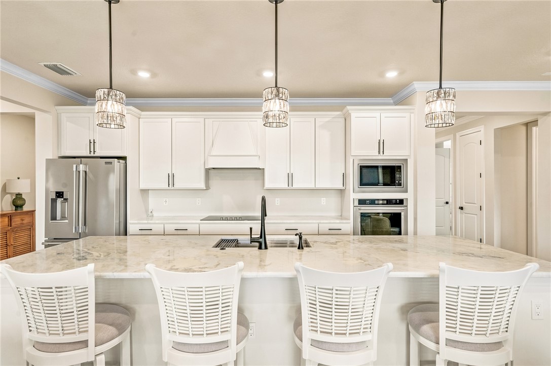 3867 White Alder Way — photo