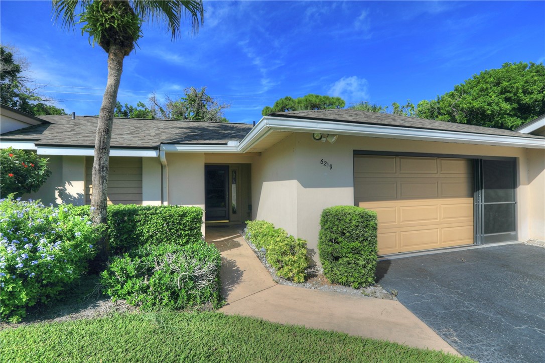 6219 S Mirror Lake Drive 6219 — photo