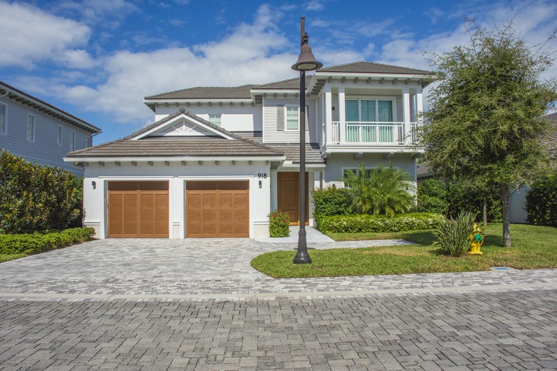 918 Surfsedge Way — photo