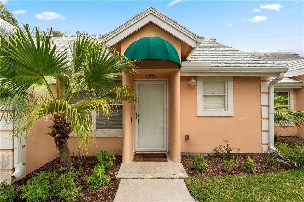1374 Coral Park Lane 803 — photo