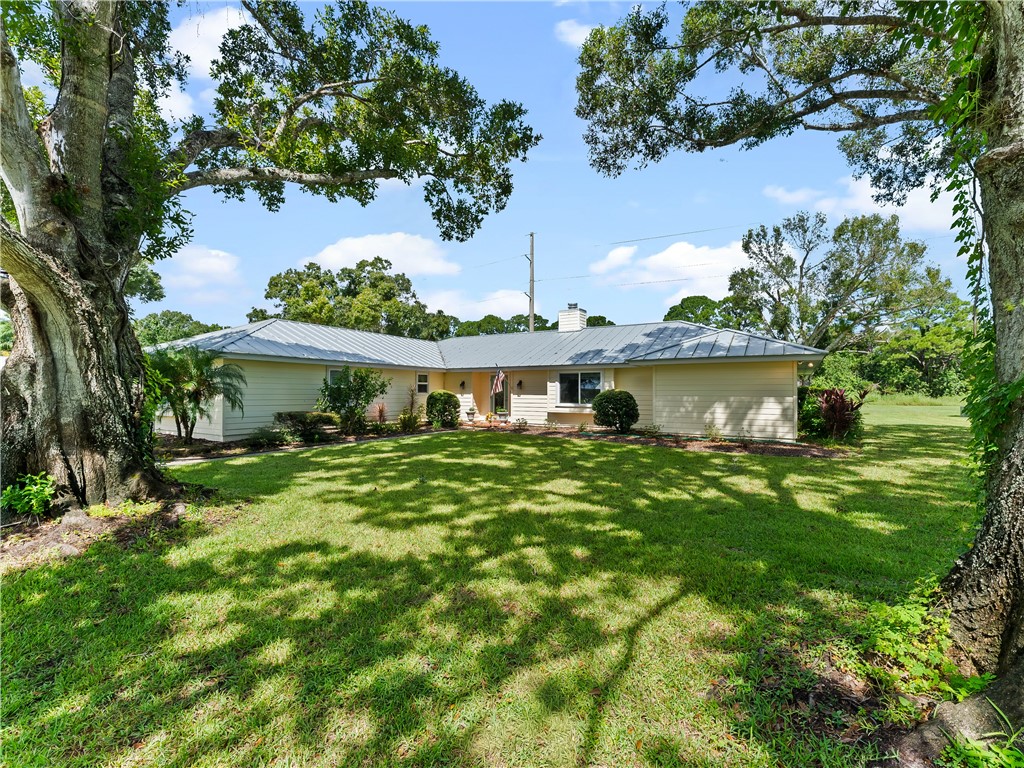 3530 3rd Place SW — photo