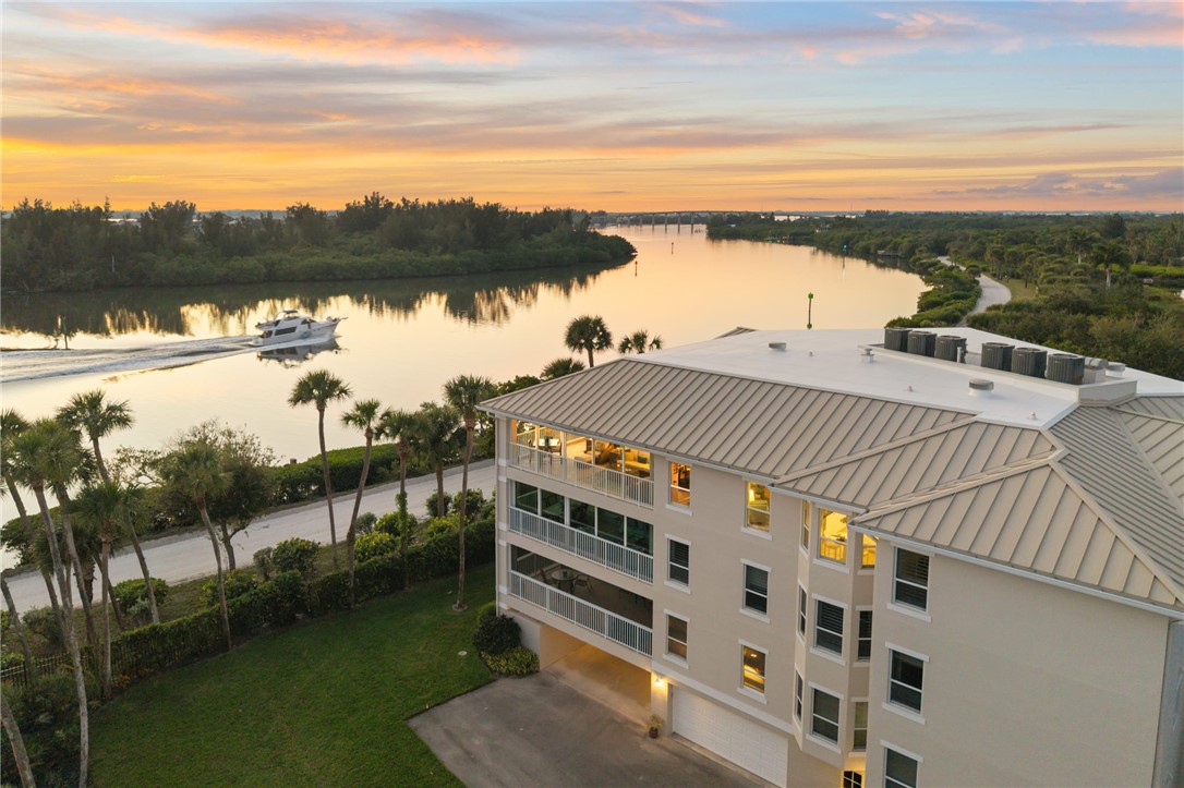 8885 W Orchid Island Circle Circle Unit 5 — photo