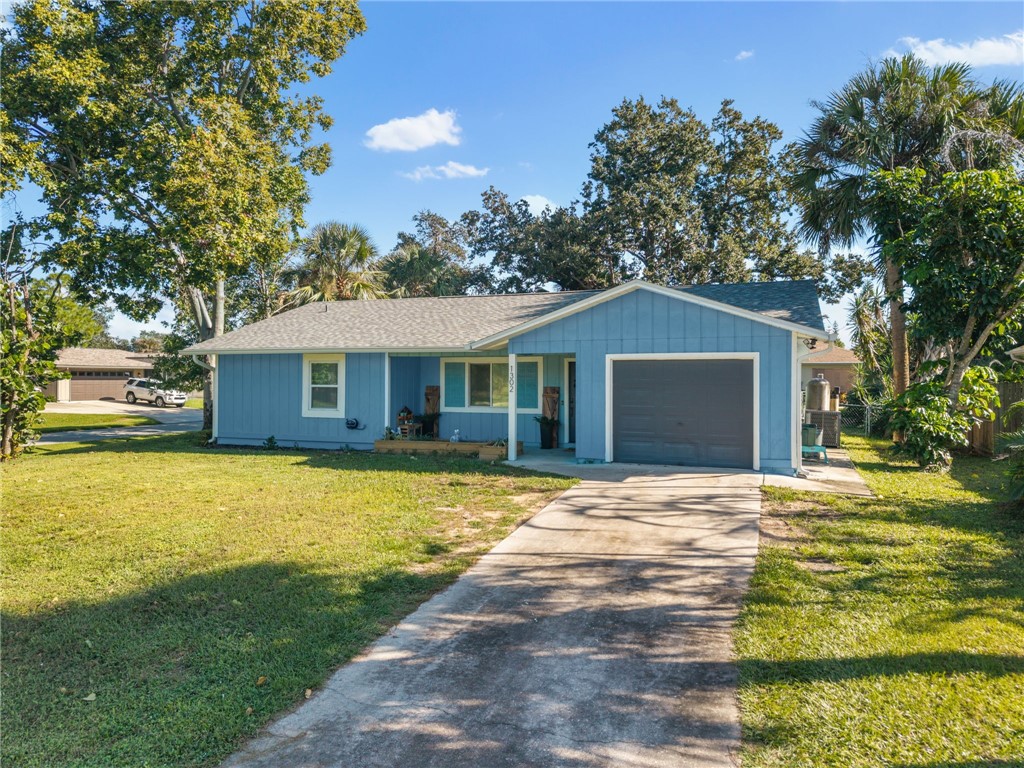 1302 Haverford Lane — photo