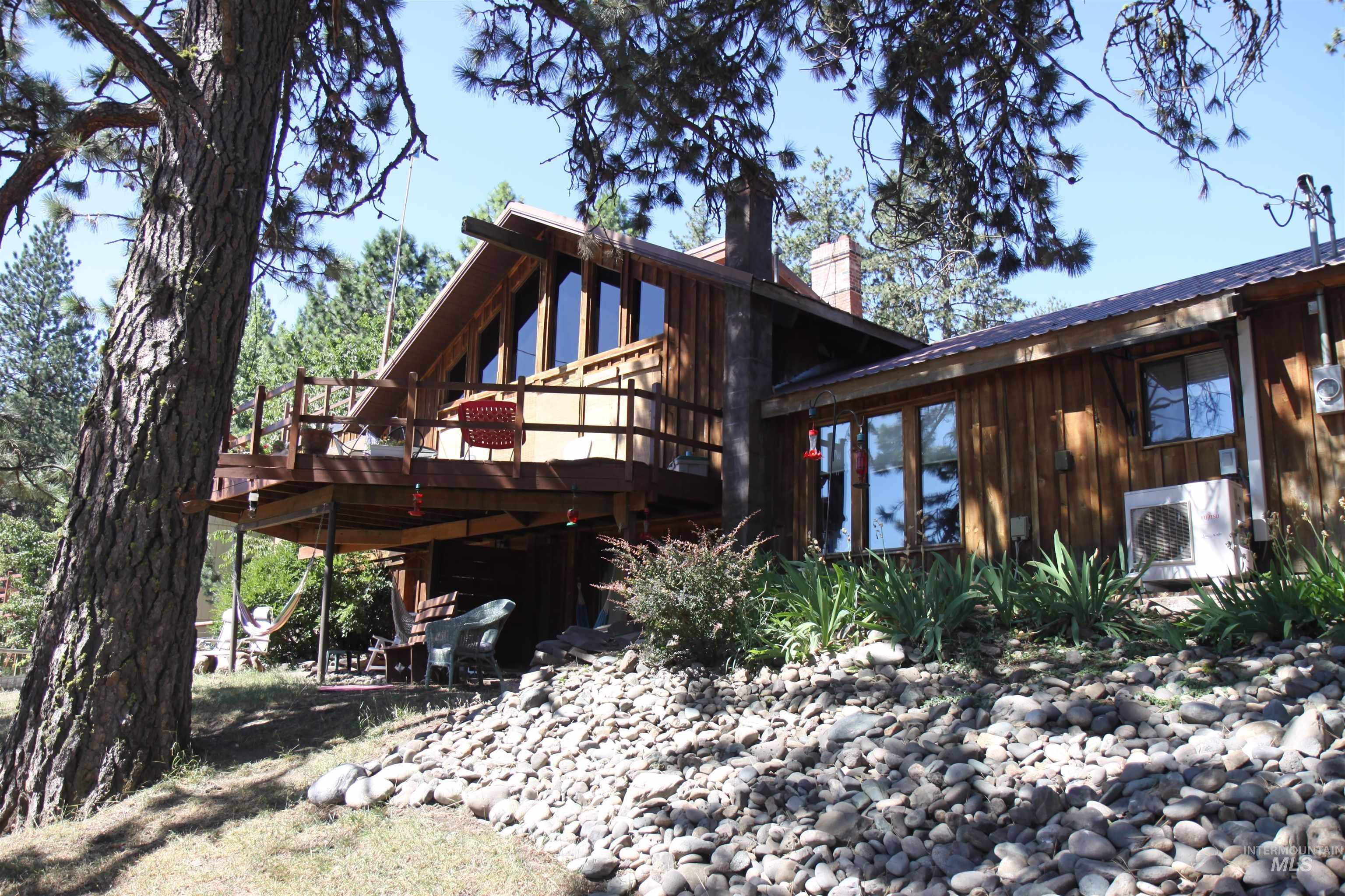 2138 Old White Bird Hill Rd — photo