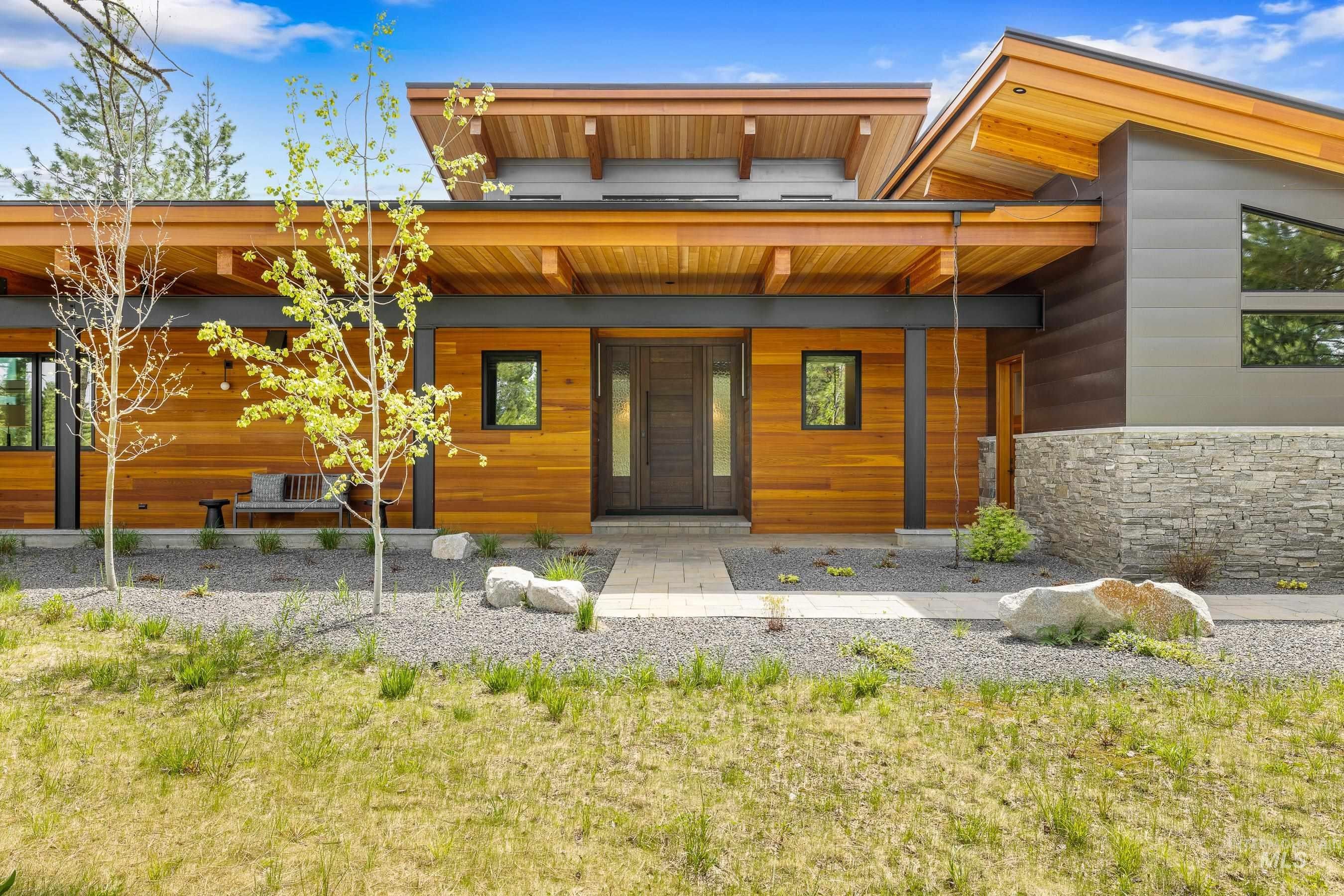 306 Whitetail Drive — photo