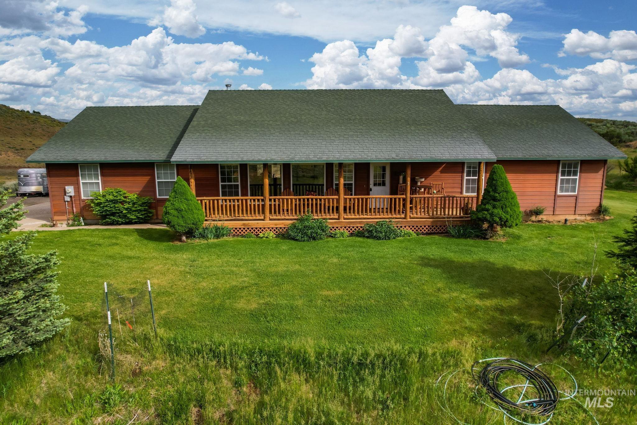 1829 Hidden Canyon Rd. — photo
