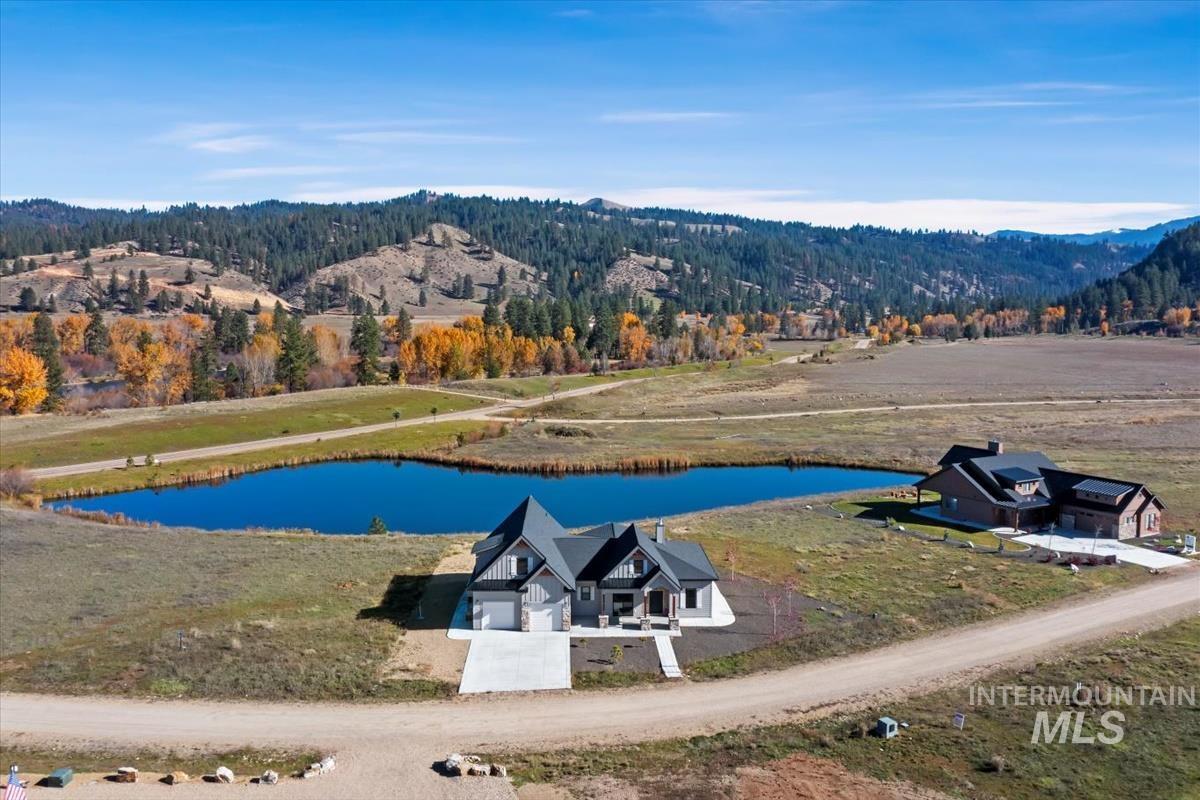 42 Singing Springs Way + Lot 6 — photo