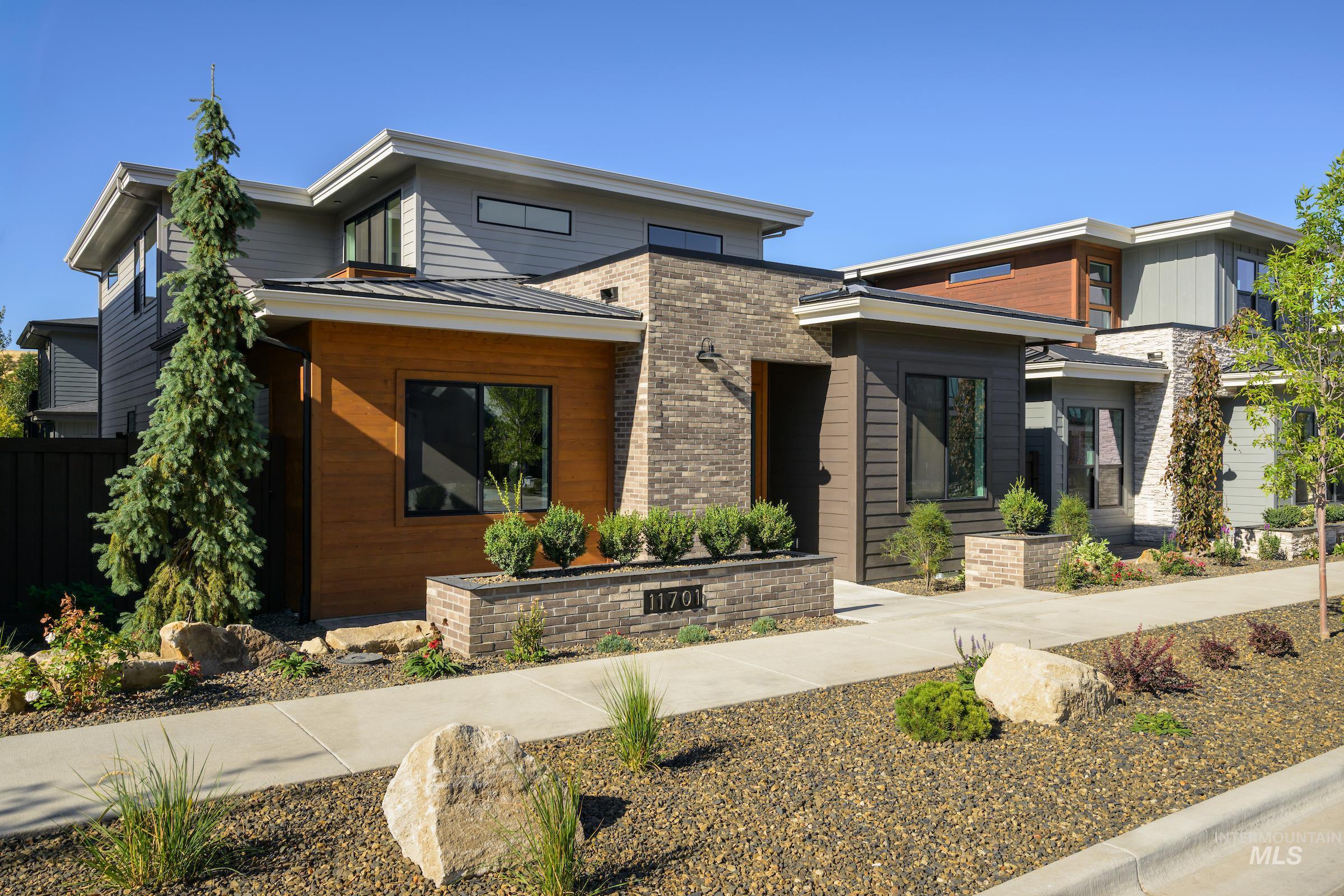 11701 N Rabbitbrush Way — photo