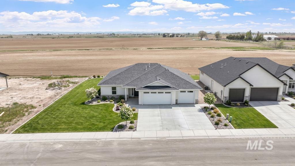 930 23rd Ave E, Jerome, ID 83338 — photo 2