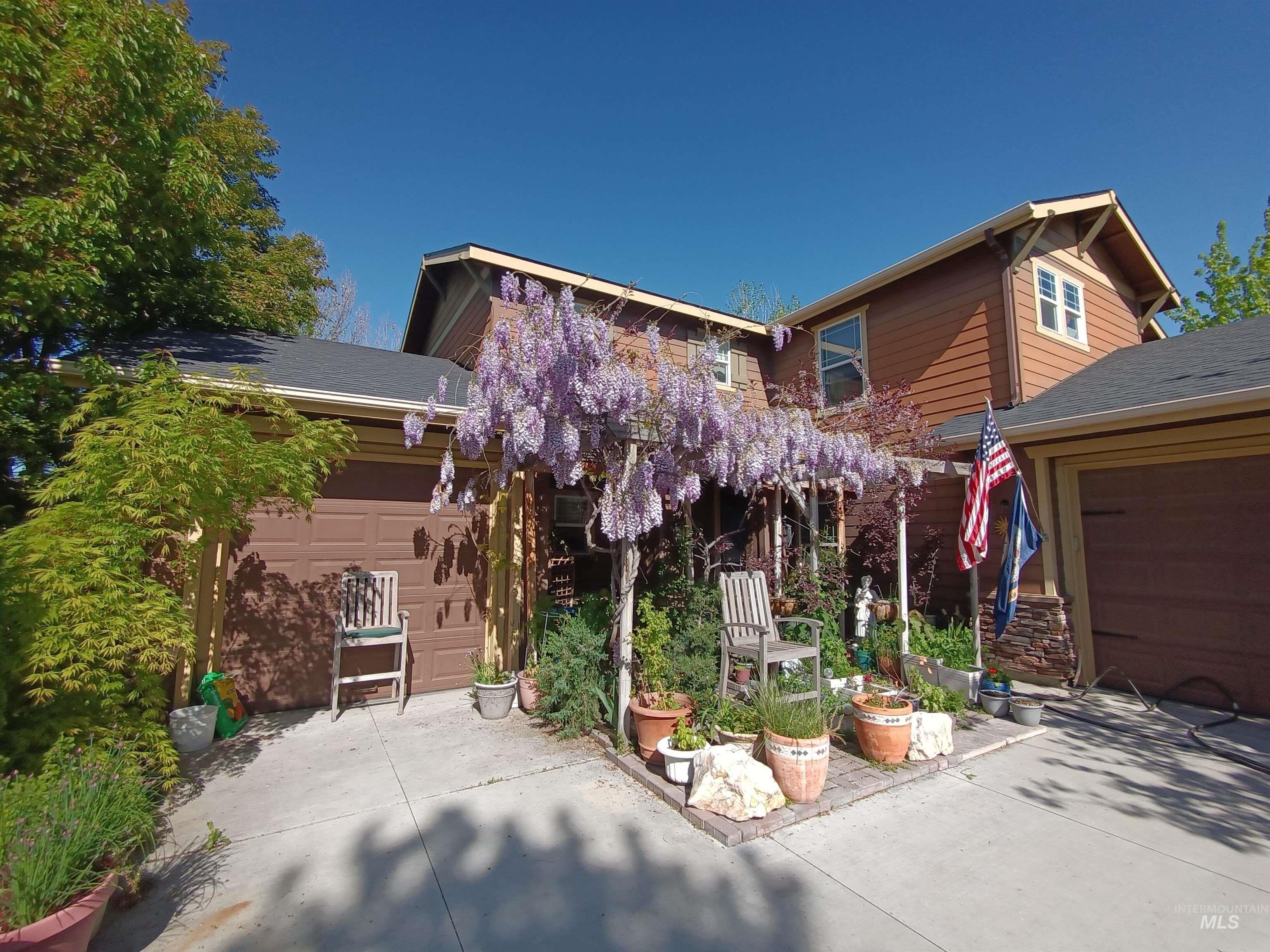 915 N Glen Aspen — photo