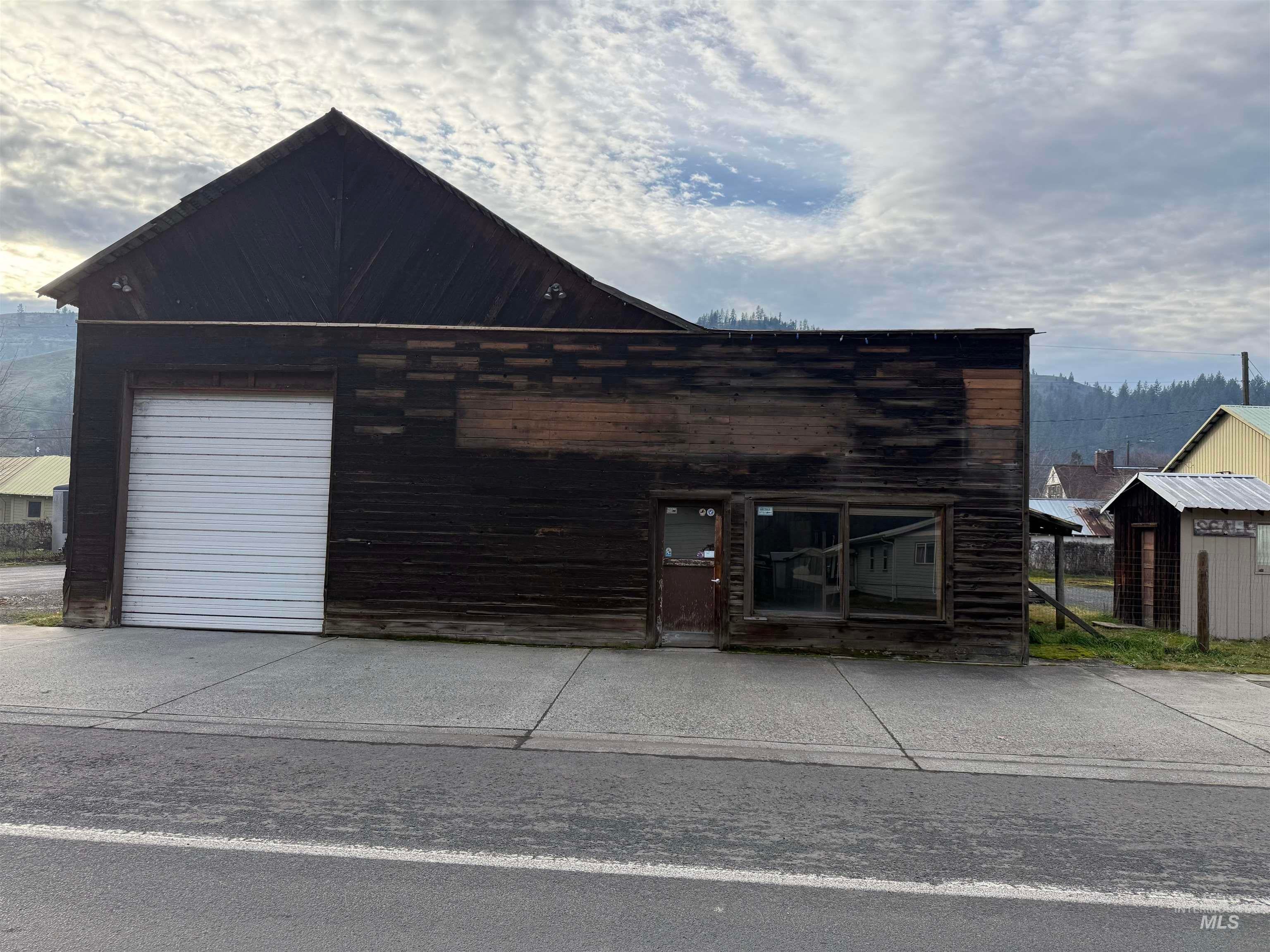 130 S Main — photo