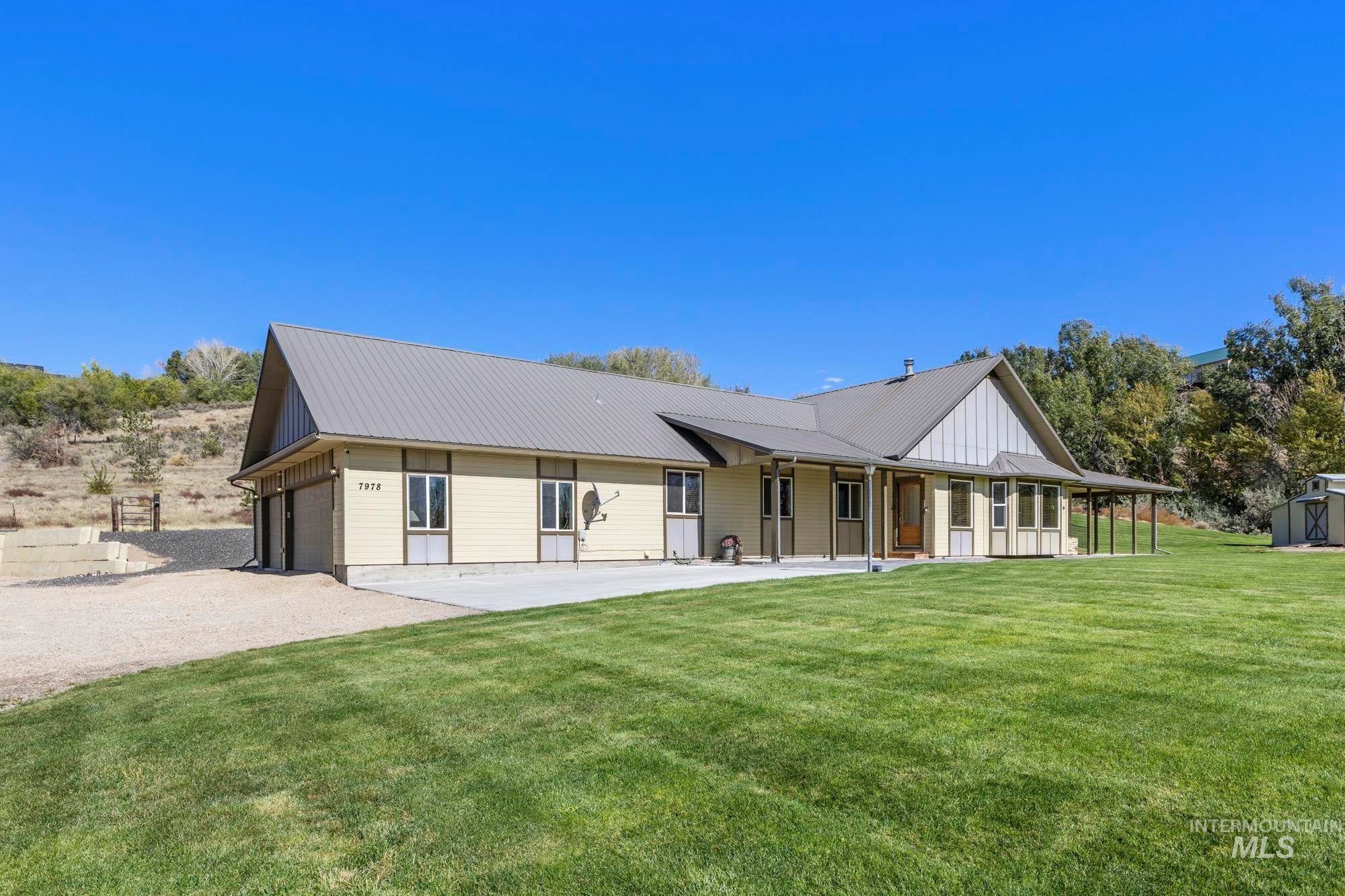 7978 Baseline Rd. — photo