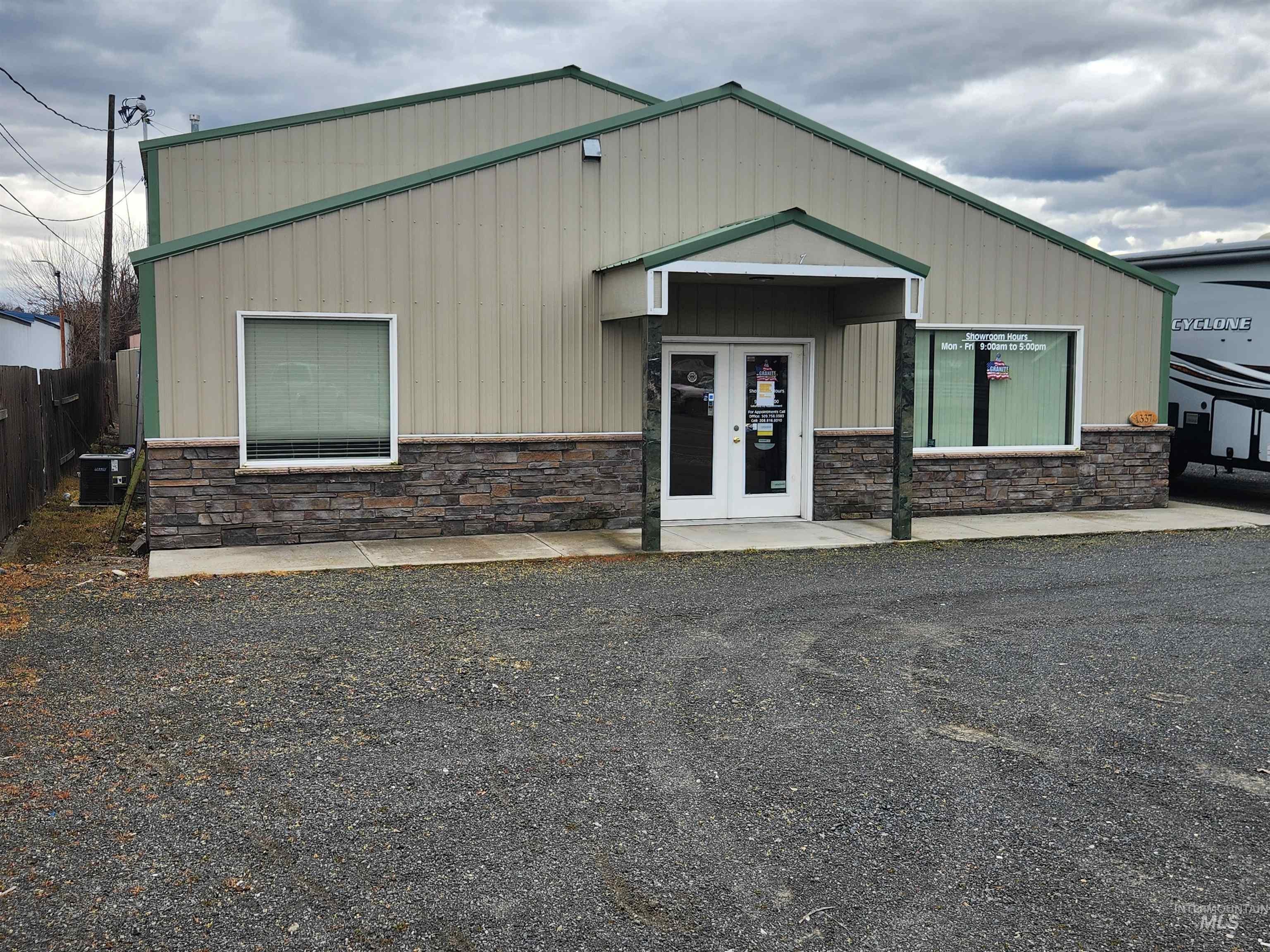 1337 Bridge St. — photo