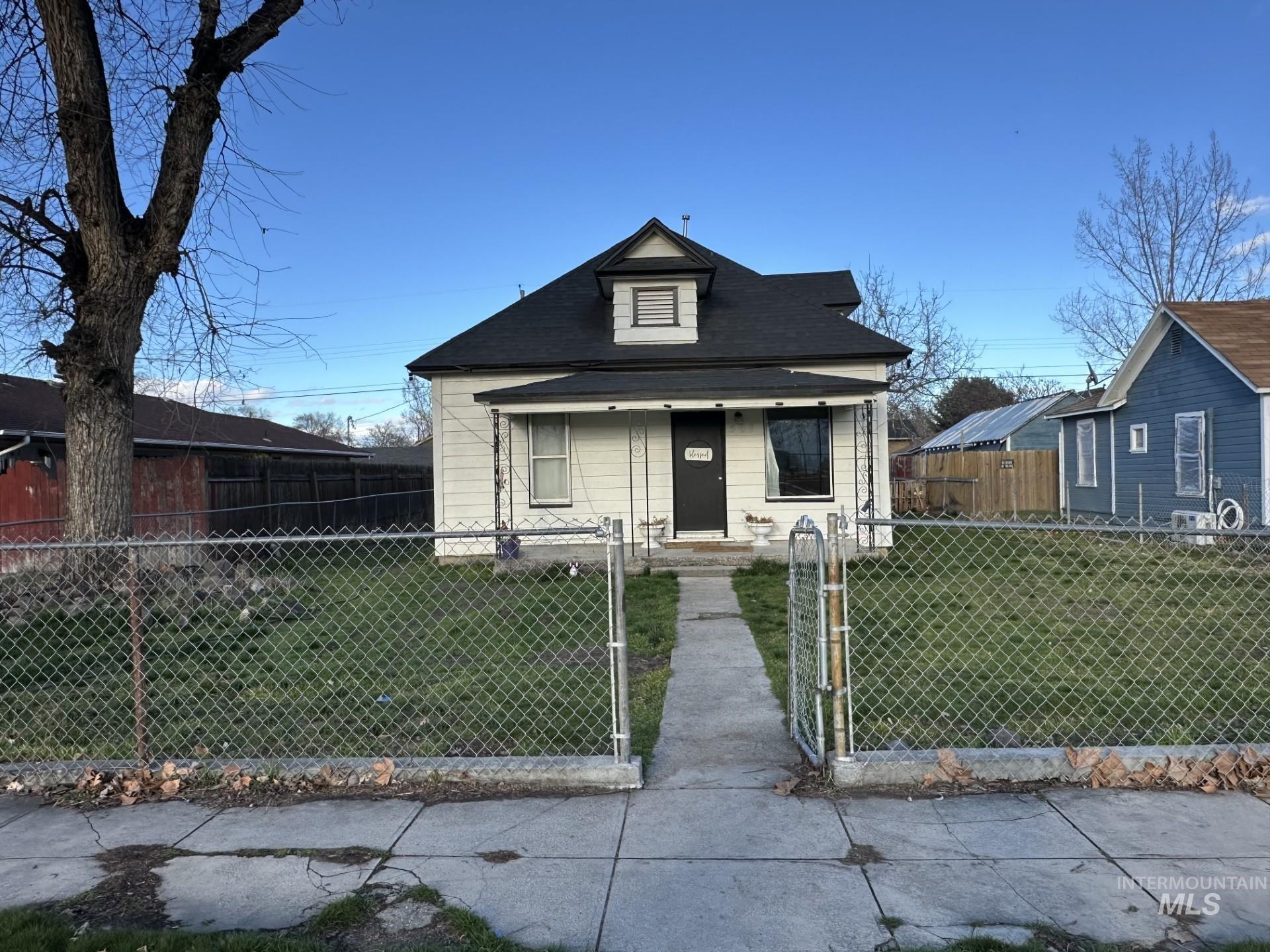 507 Grant — photo