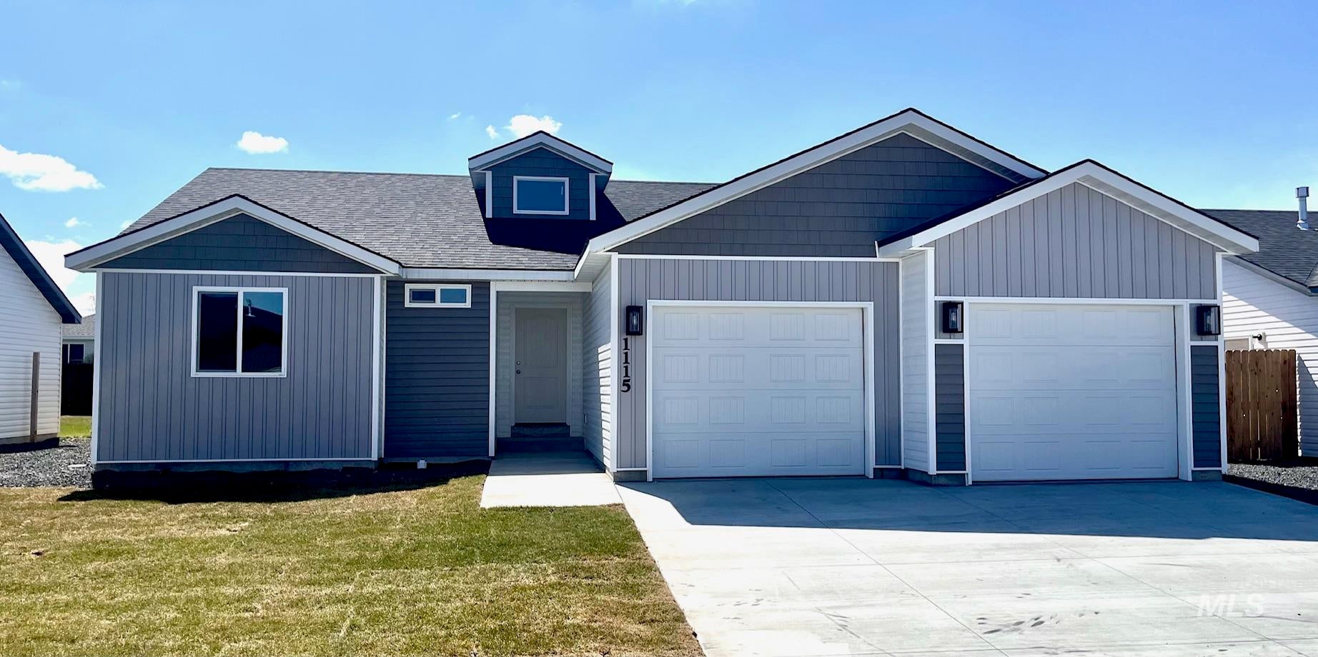 1115 Meadow Lake Loop — photo
