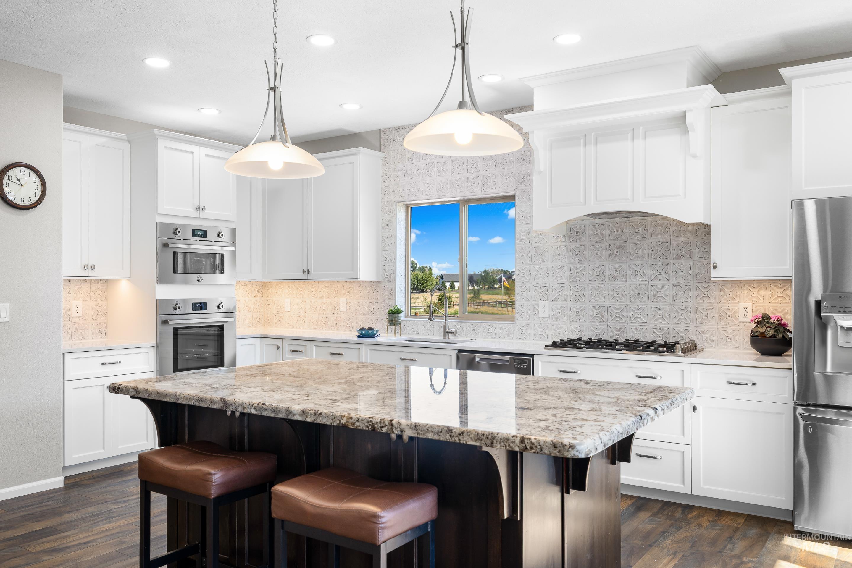 14119 Silver Ridge Rd — photo