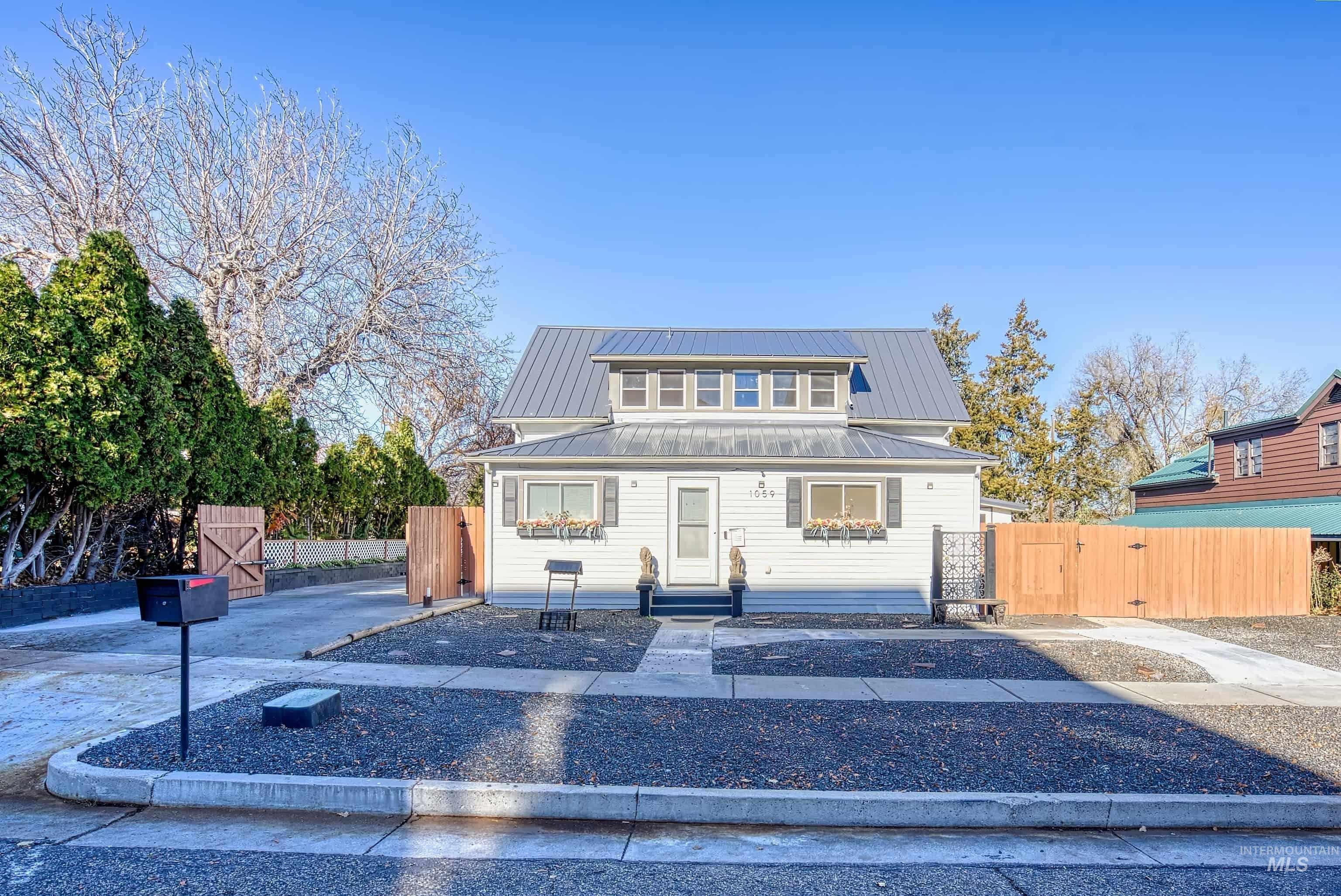 1059 SW 3rd Ave. — photo