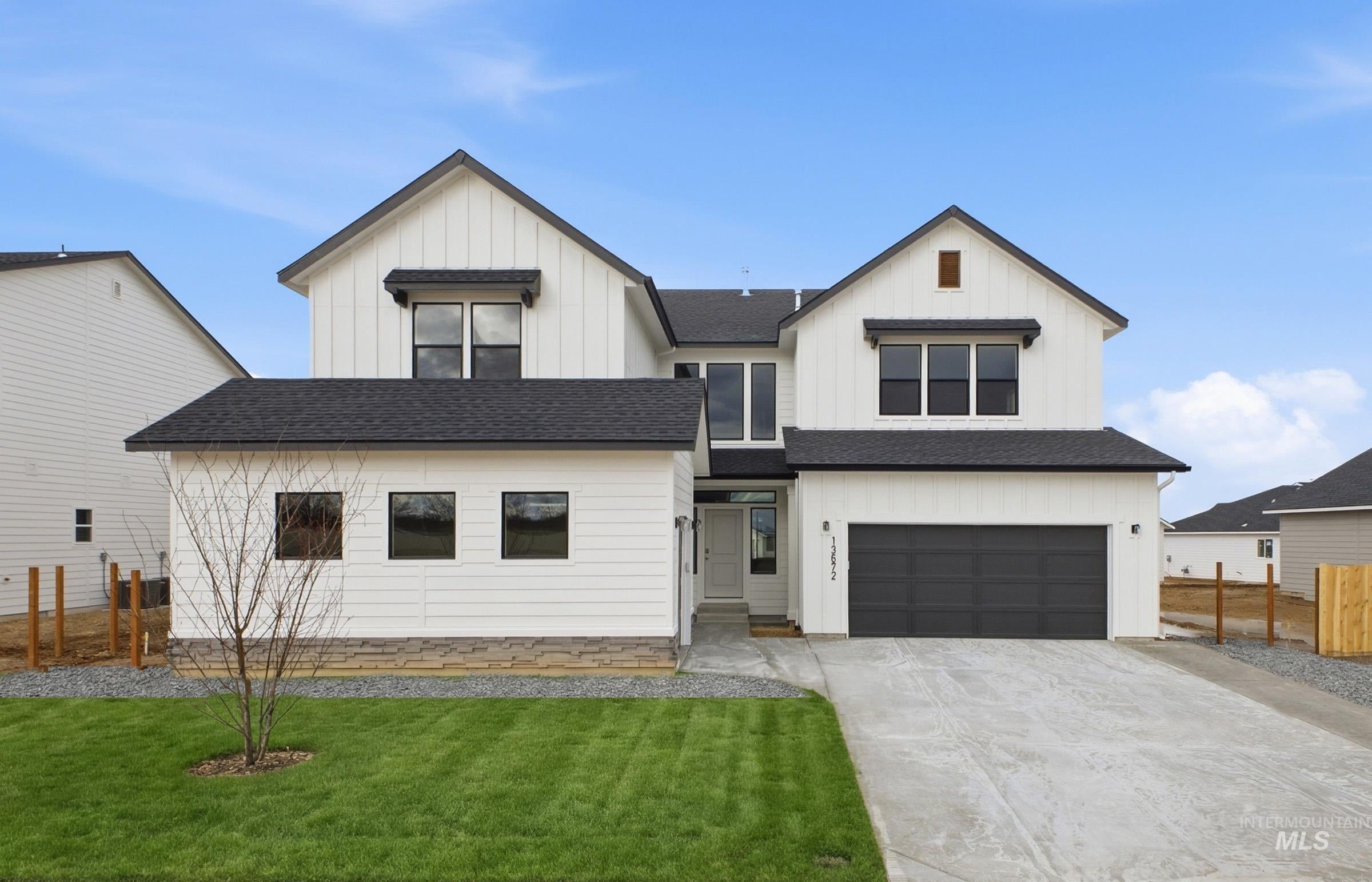 13672 Redway Ct — photo