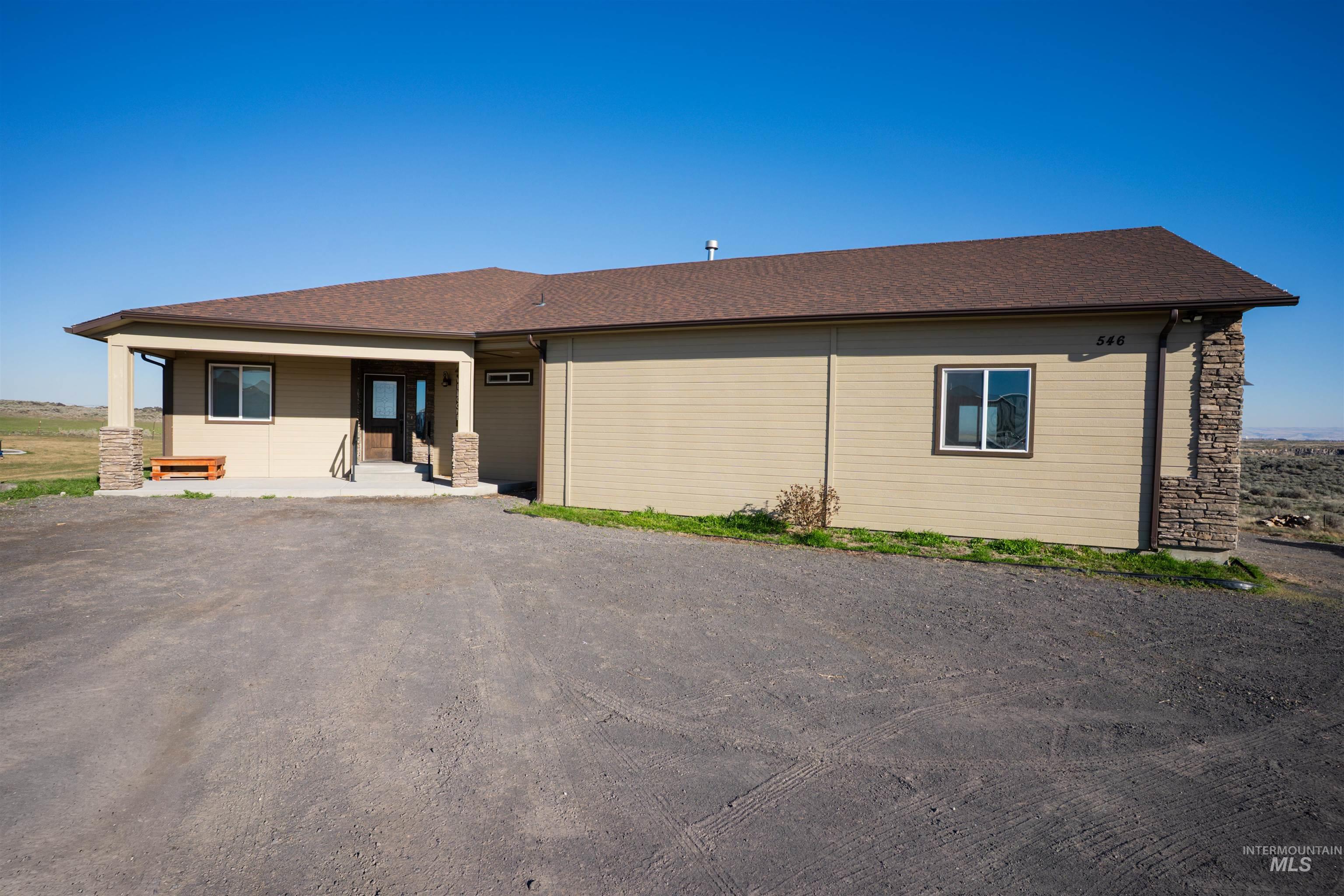 546 Arrowhead Circle — photo