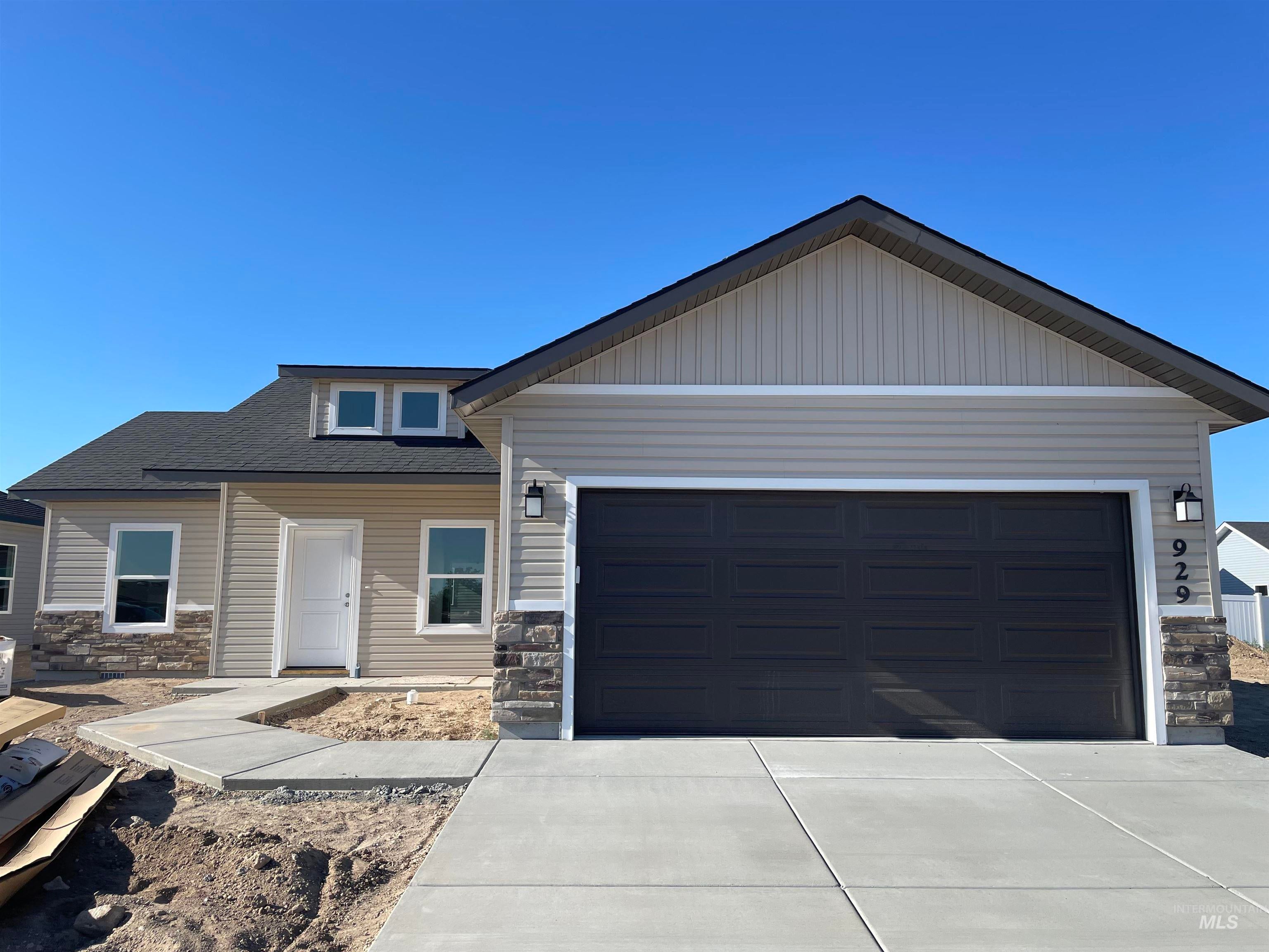 929 Roen Rd, Jerome, ID 83338