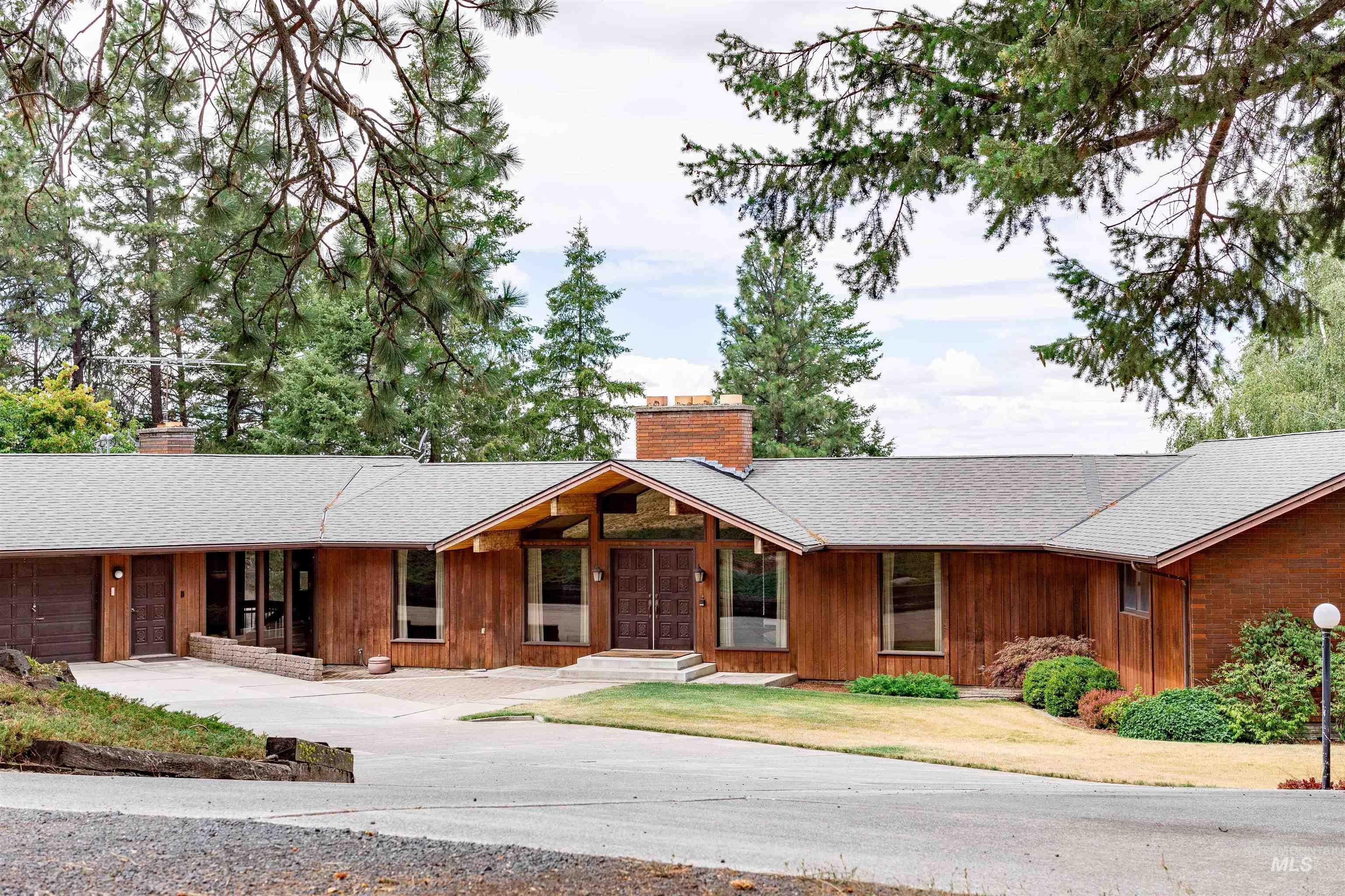1050 Paradise Ridge Rd — photo
