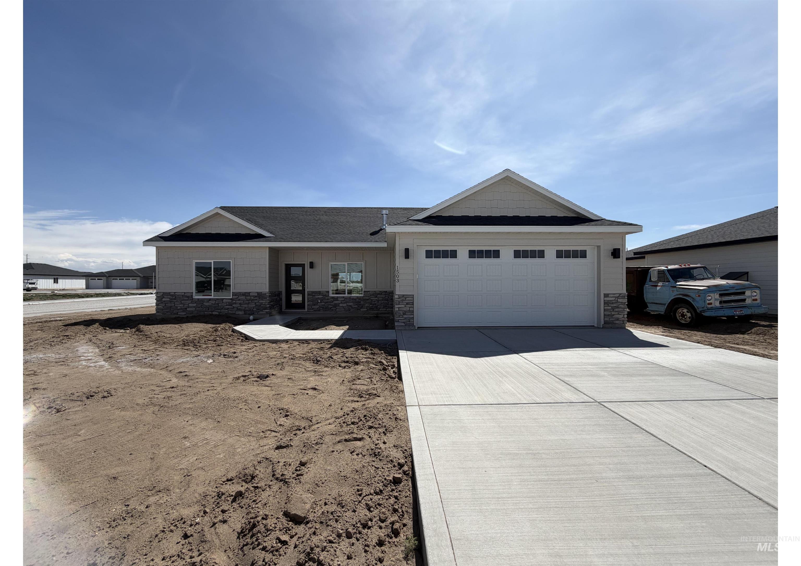 1503 Belle Drive — photo