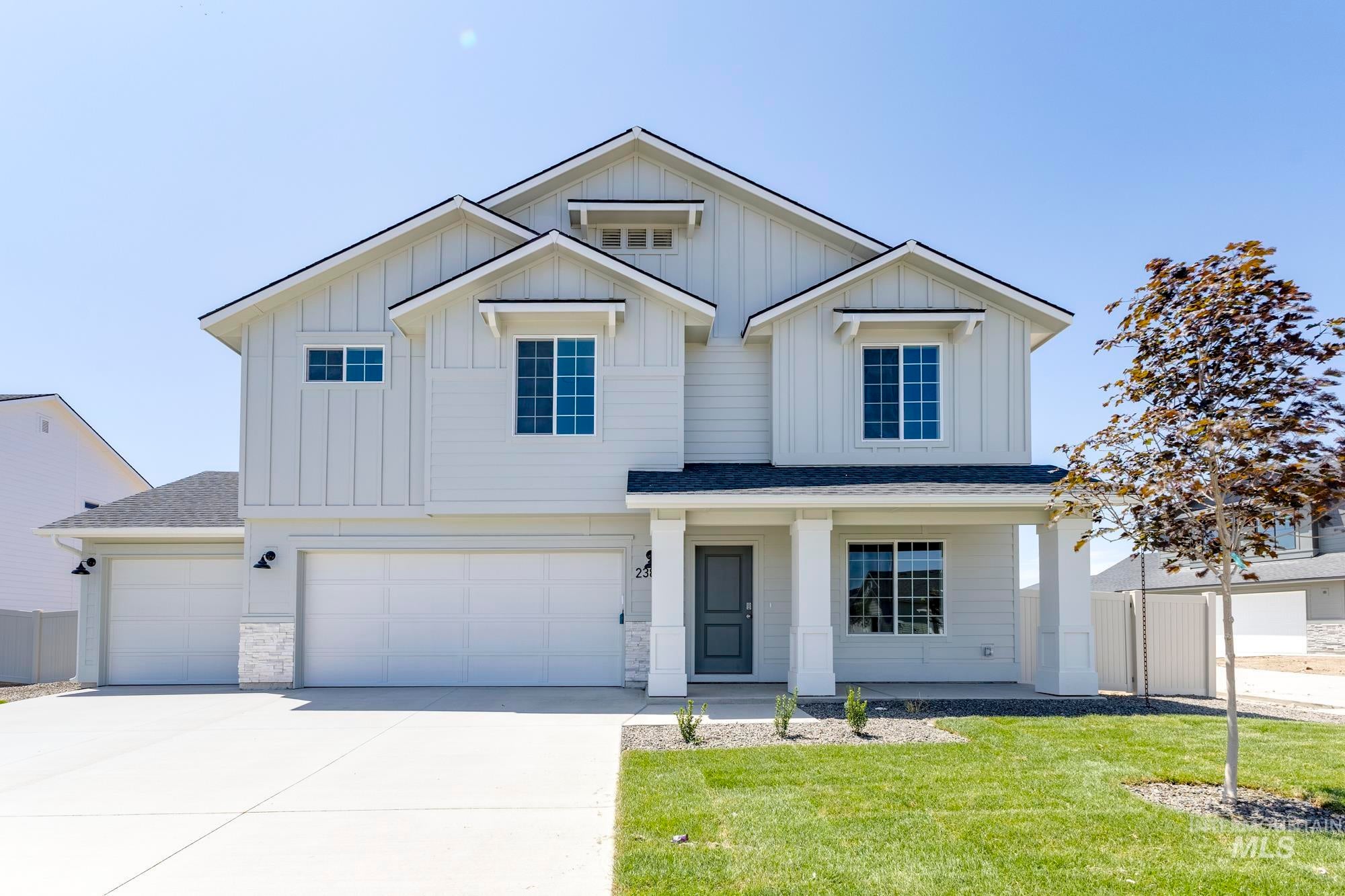 1284 W Pack River Dr — photo
