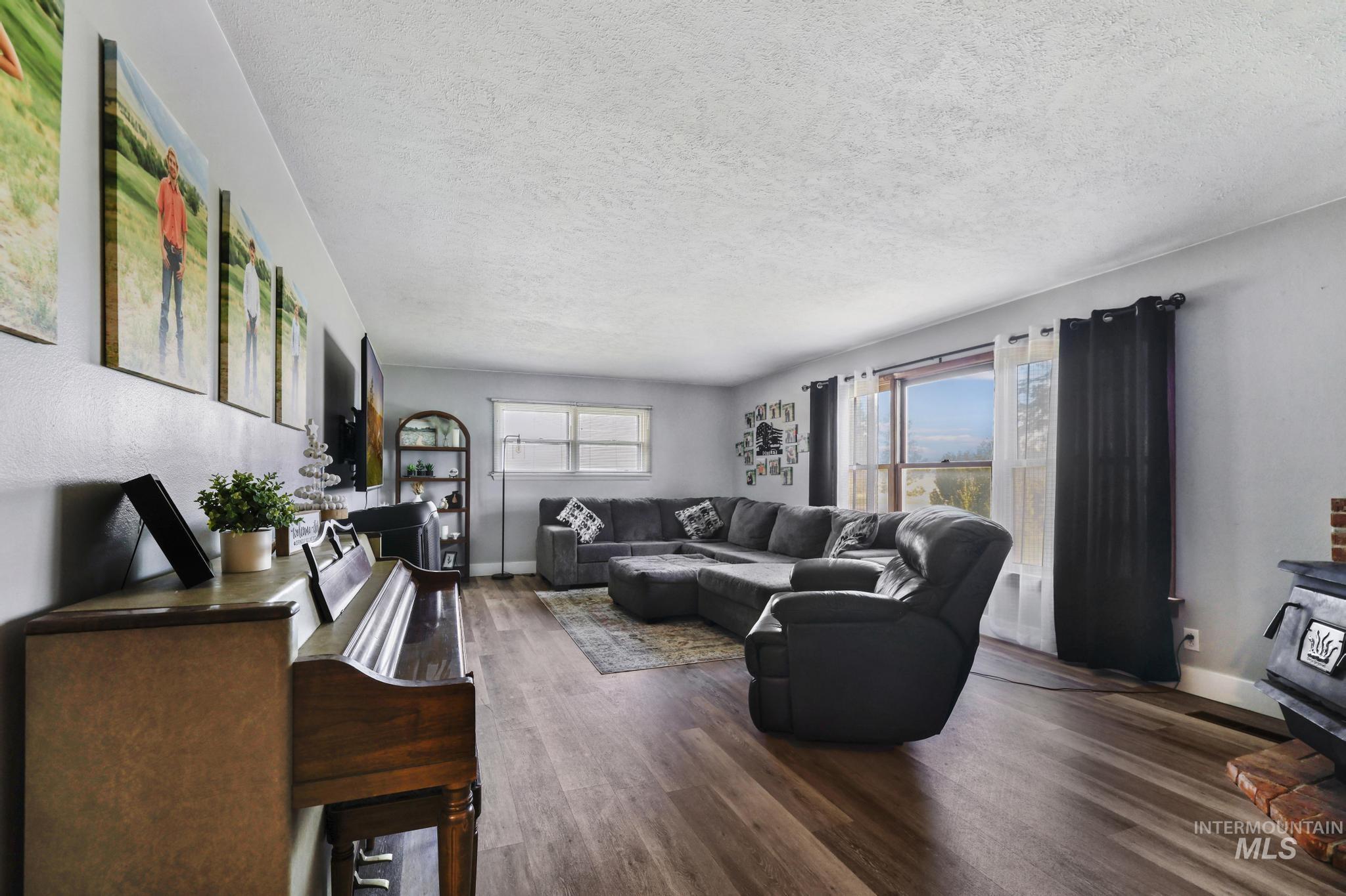 1084 E 300 N, Declo, ID 83323 — photo 2