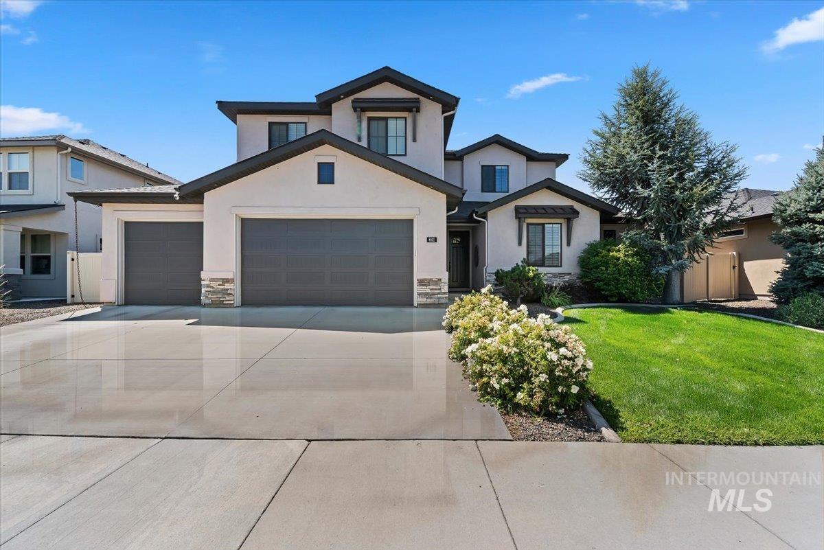 641 E Crest Ridge Dr — photo