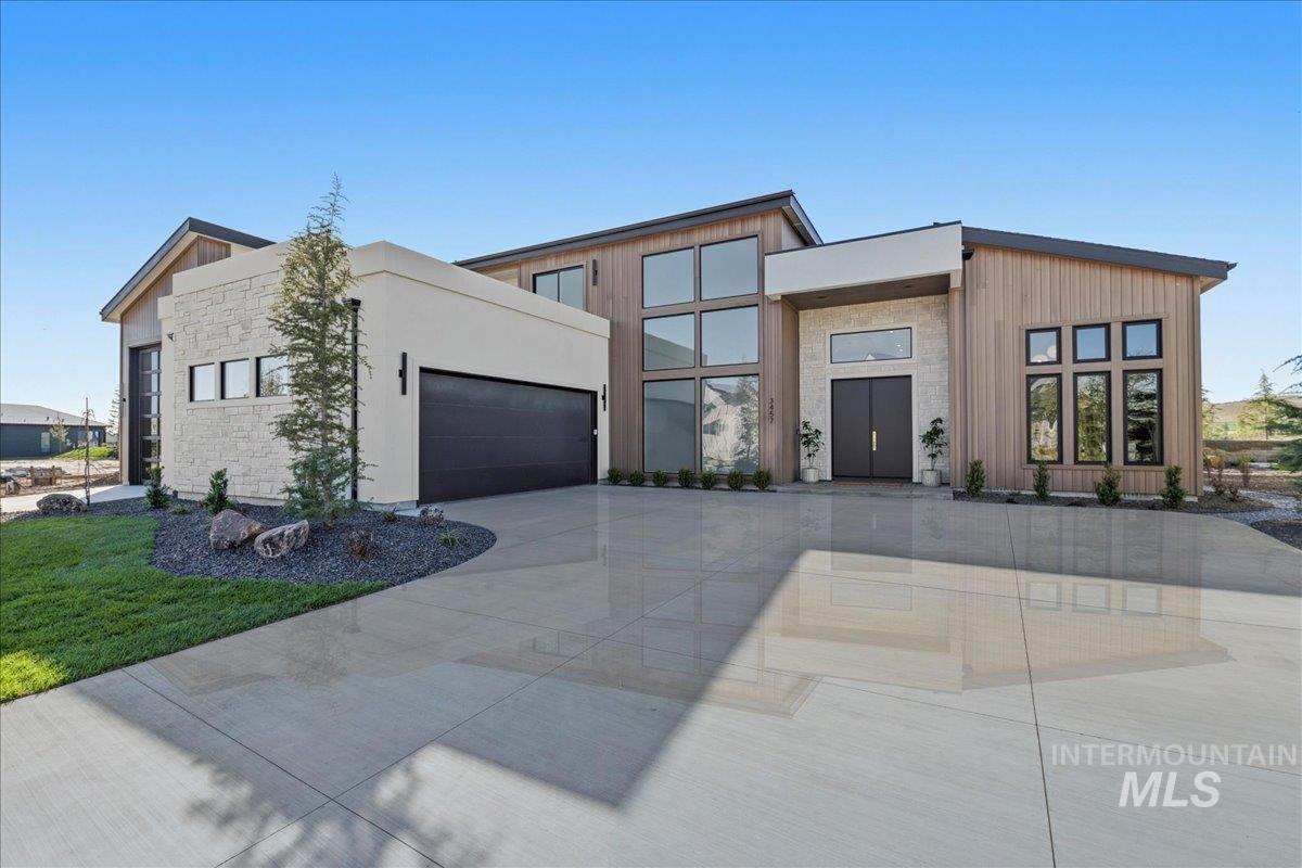 3457 N Harvest Moon Way — photo