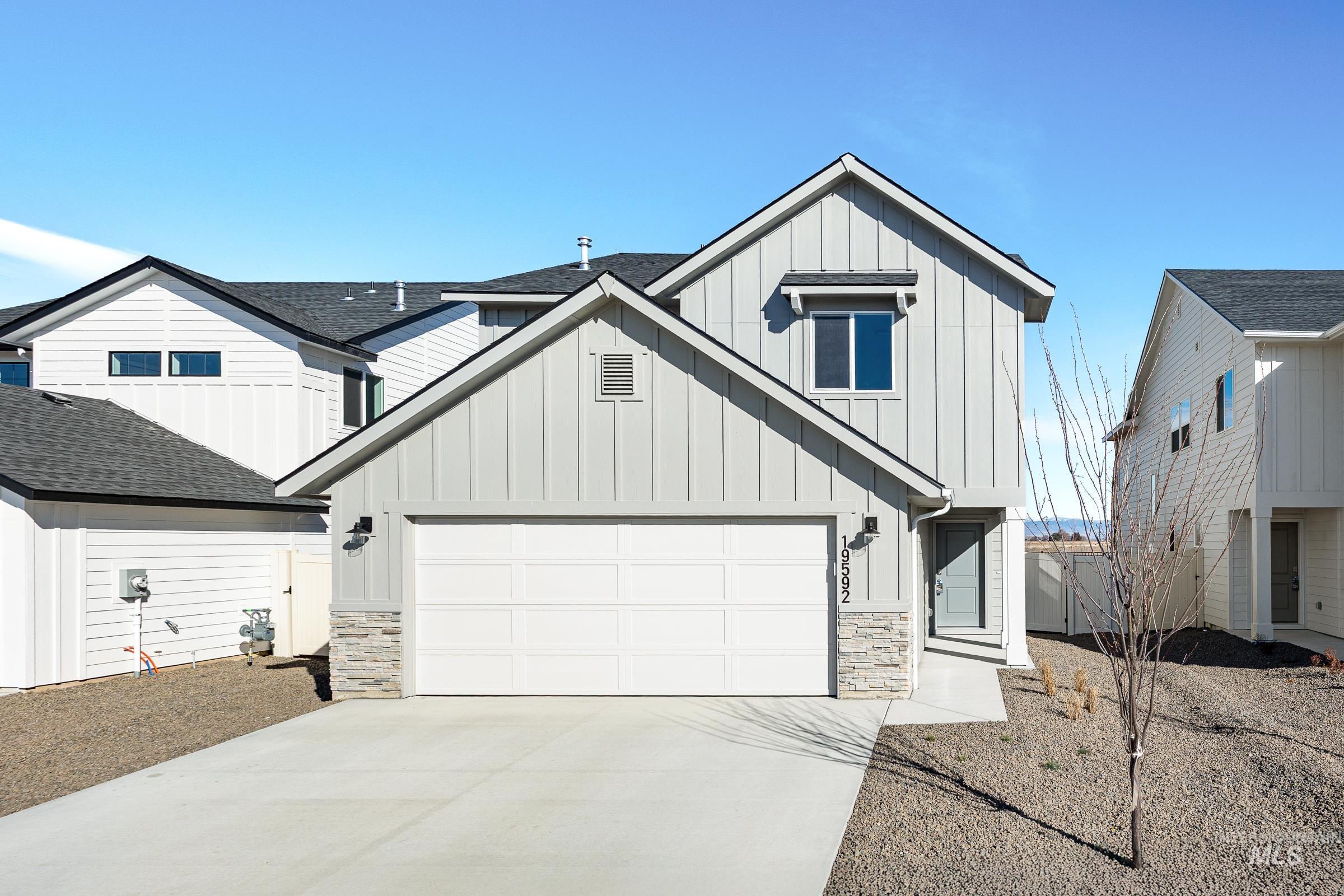 7477 W Trumbull Ct — photo