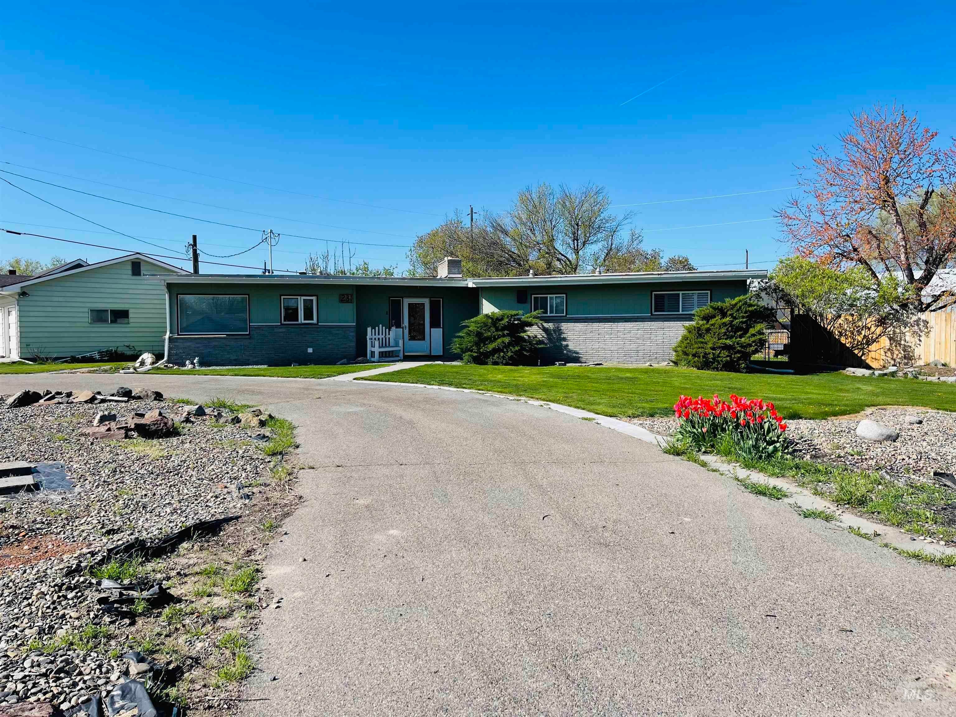 231 S Verde Dr. — photo