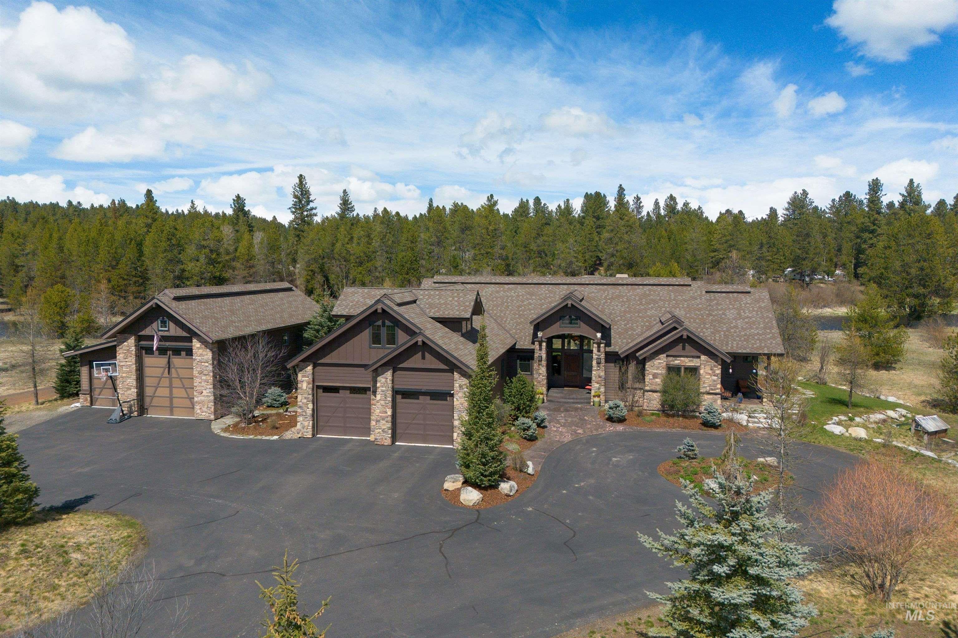 227 Morgan Drive — photo