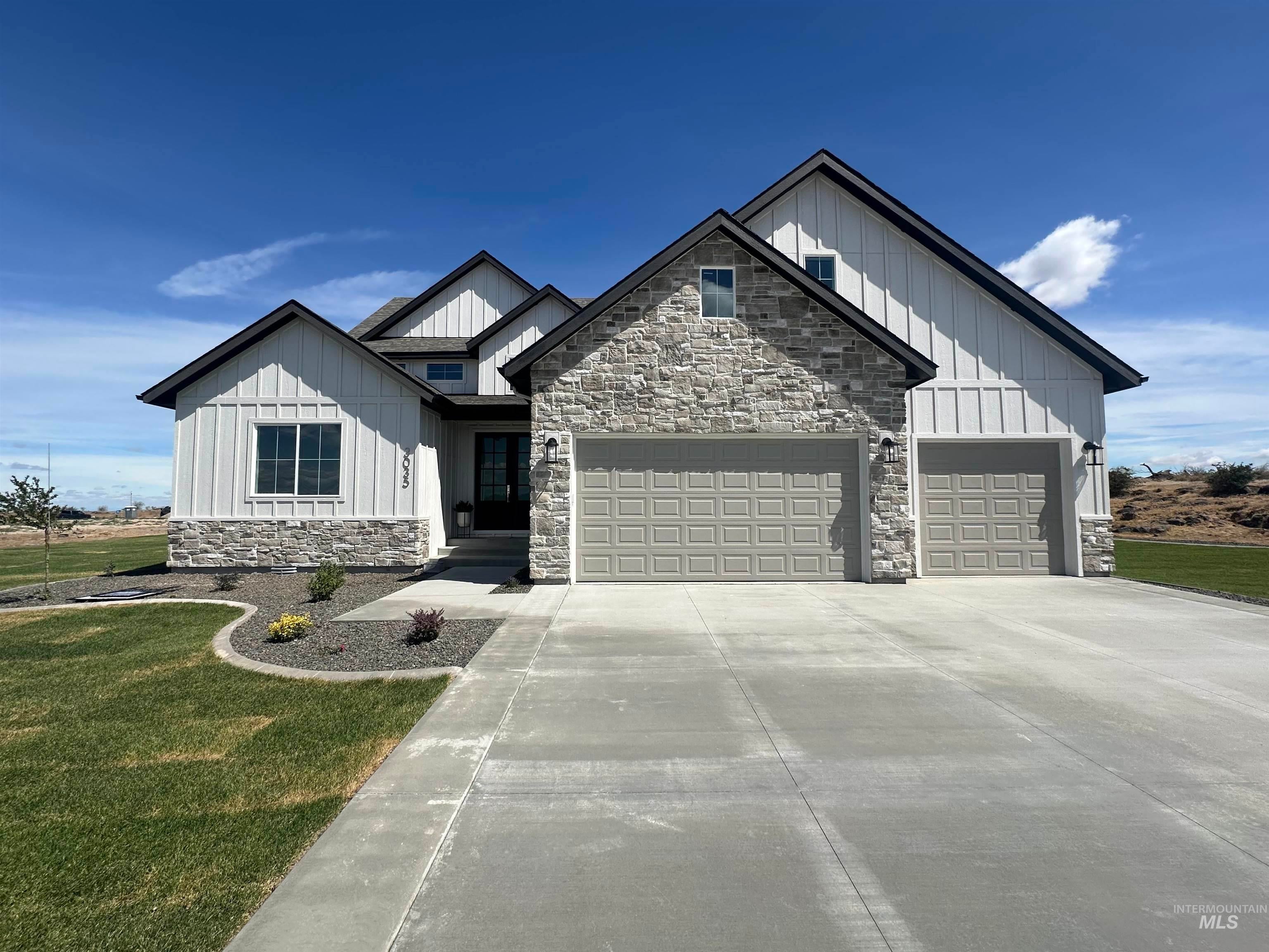 3035 Lake View Ct — photo