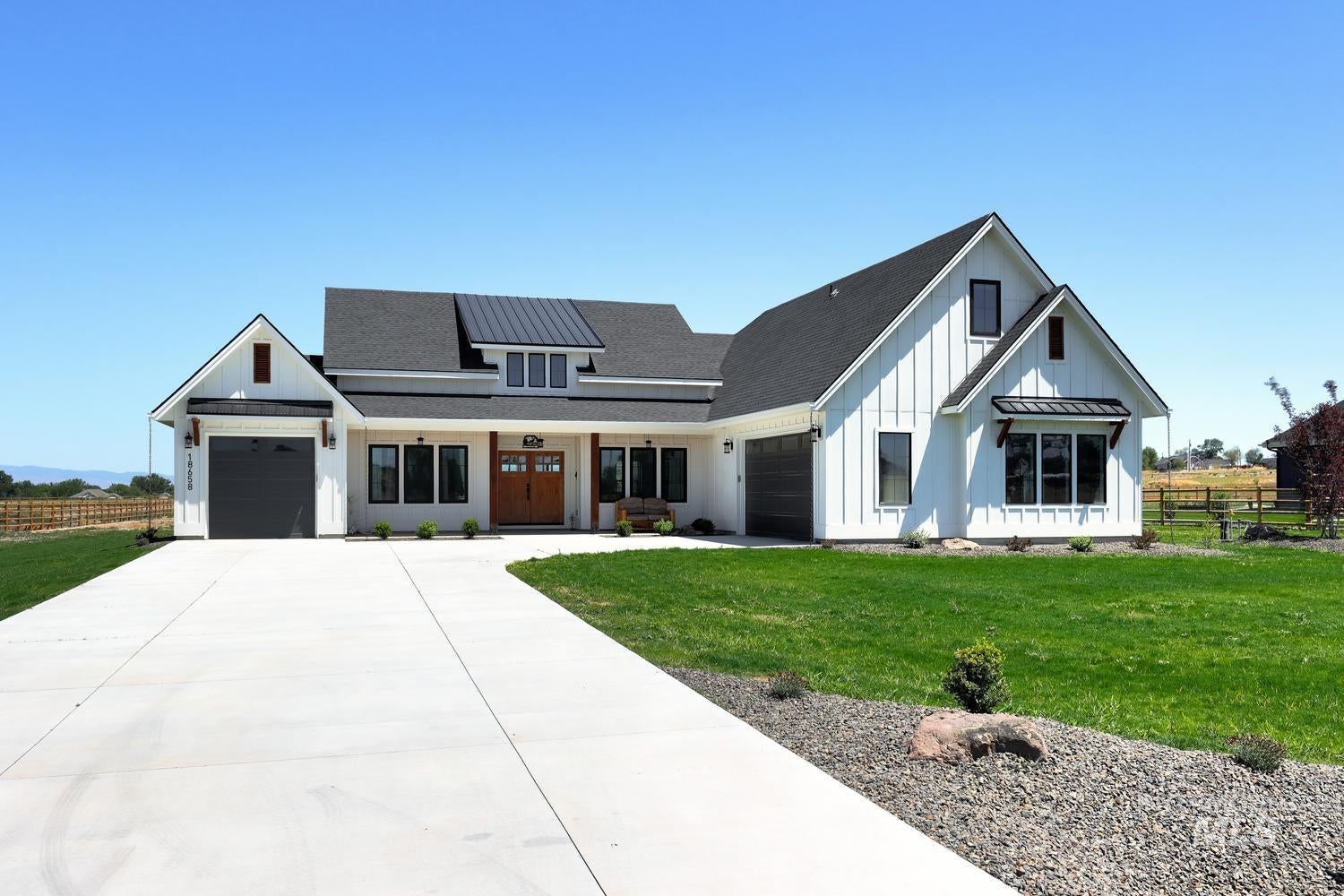 18658 Tranquil Pl — photo