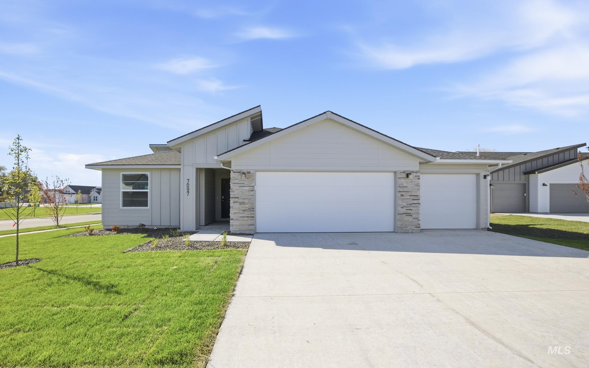 7097 E Kilkenny Ct — photo