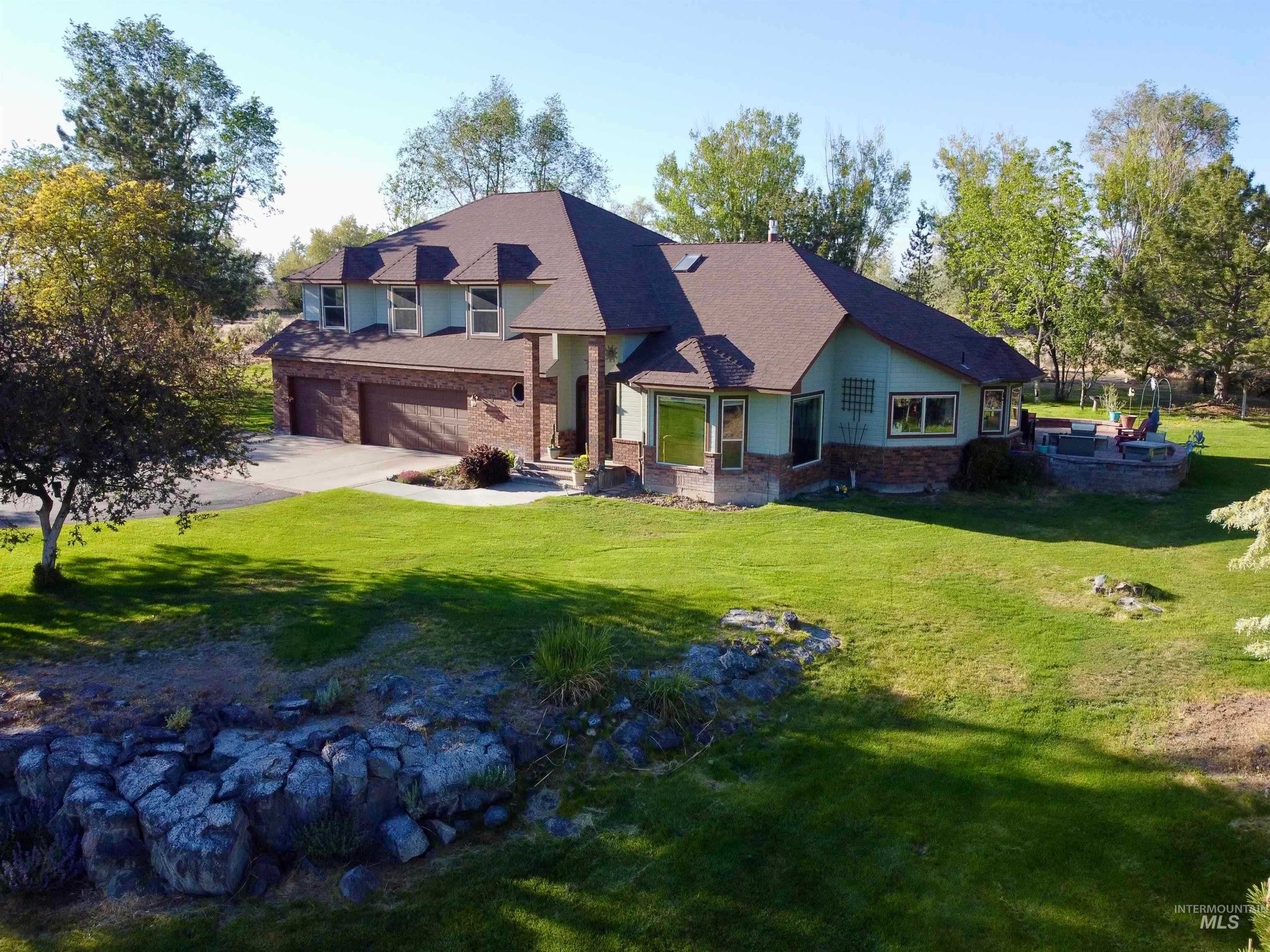 3228 Meadow Ridge Lane — photo