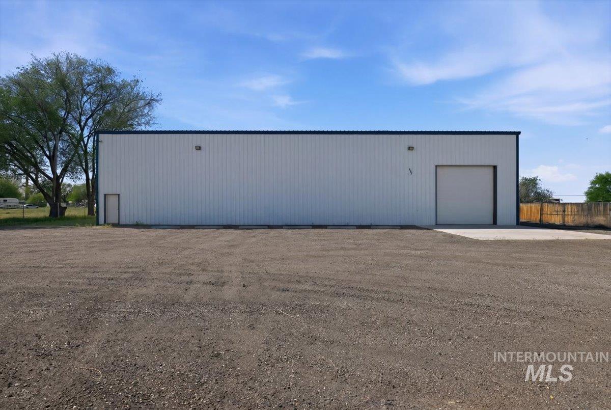987 NW Mcmurtrey Rd — photo