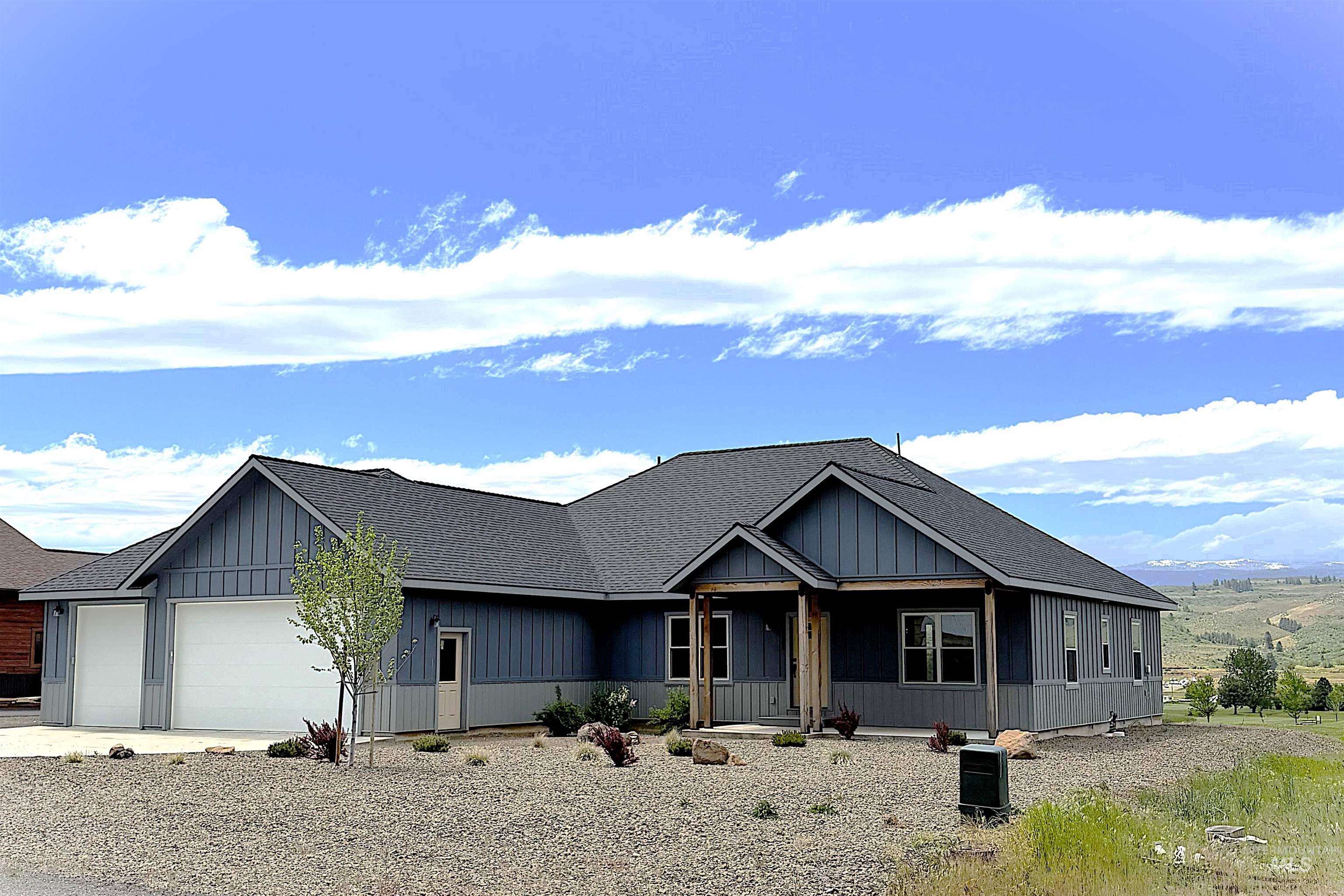 2154 Fairway Dr. — photo