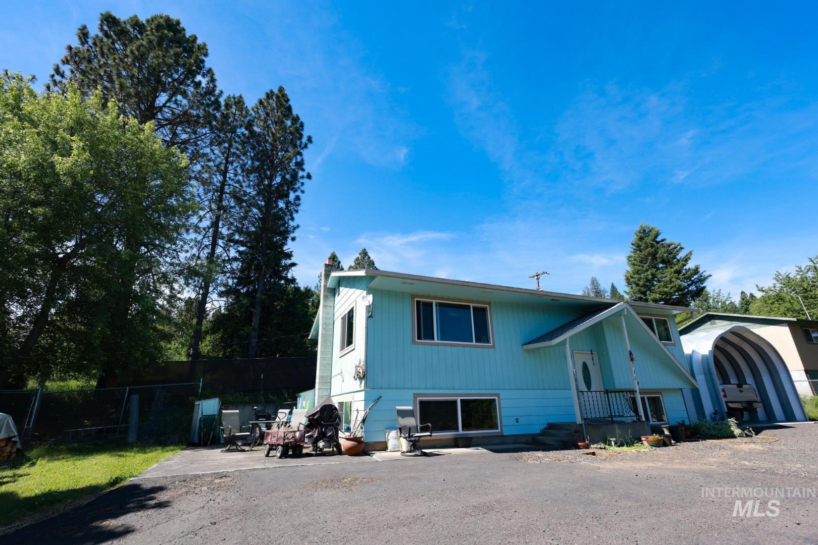 132 Pine Rd — photo