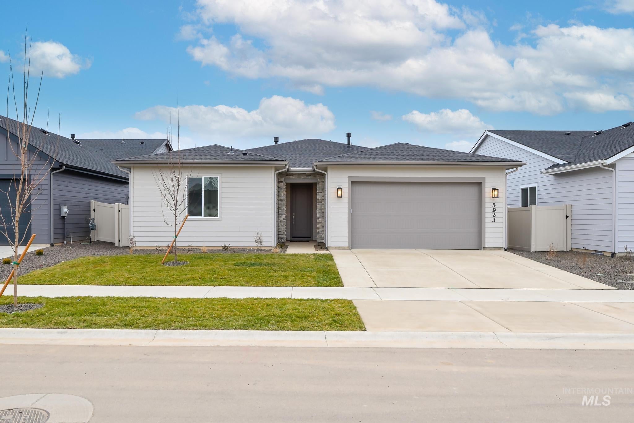 14861 Wing Spread Dr — photo