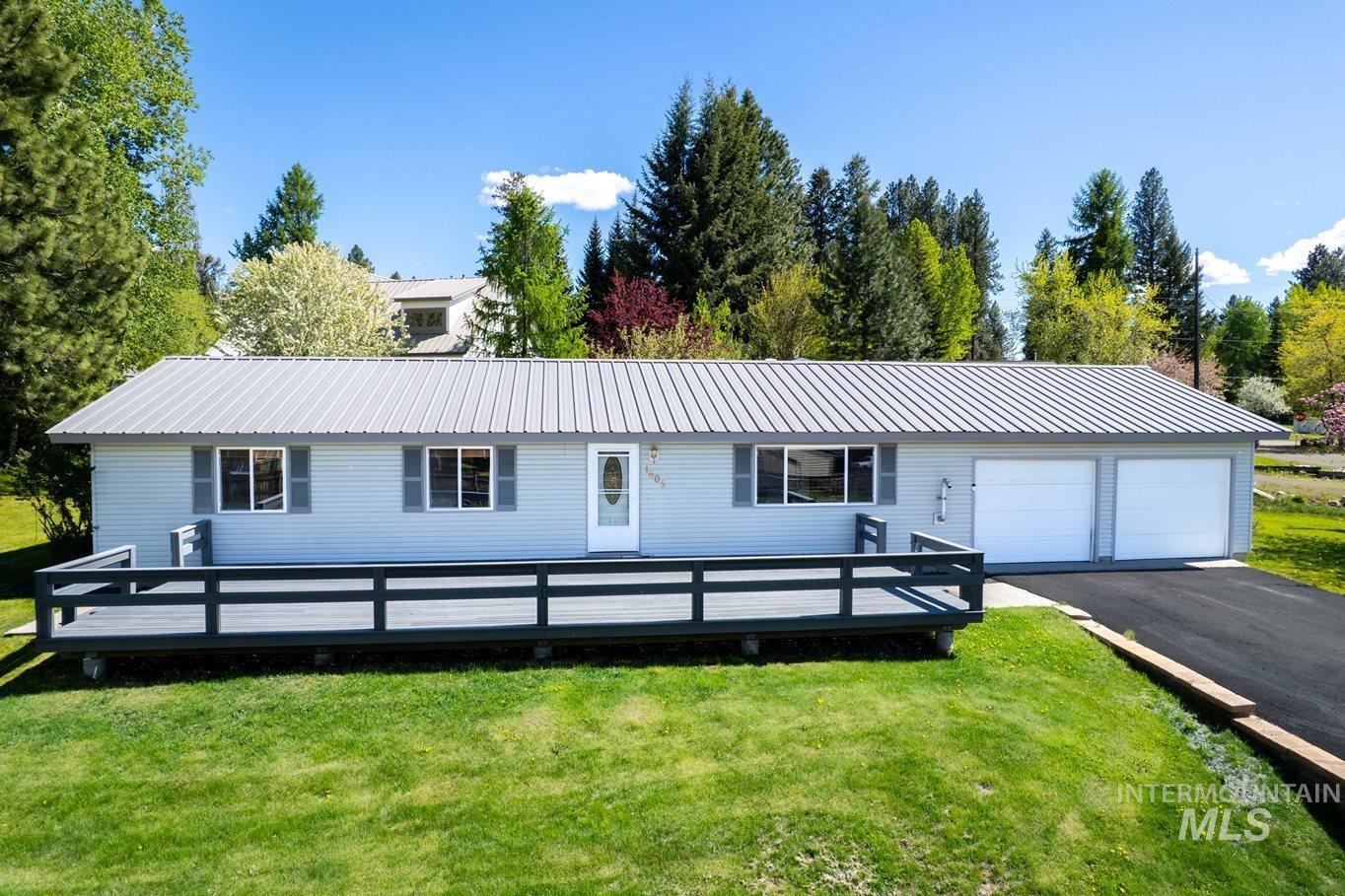1605 Lawrence Drive — photo