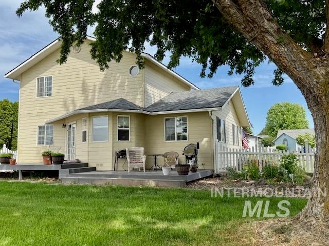 1750 E Wheatlands — photo