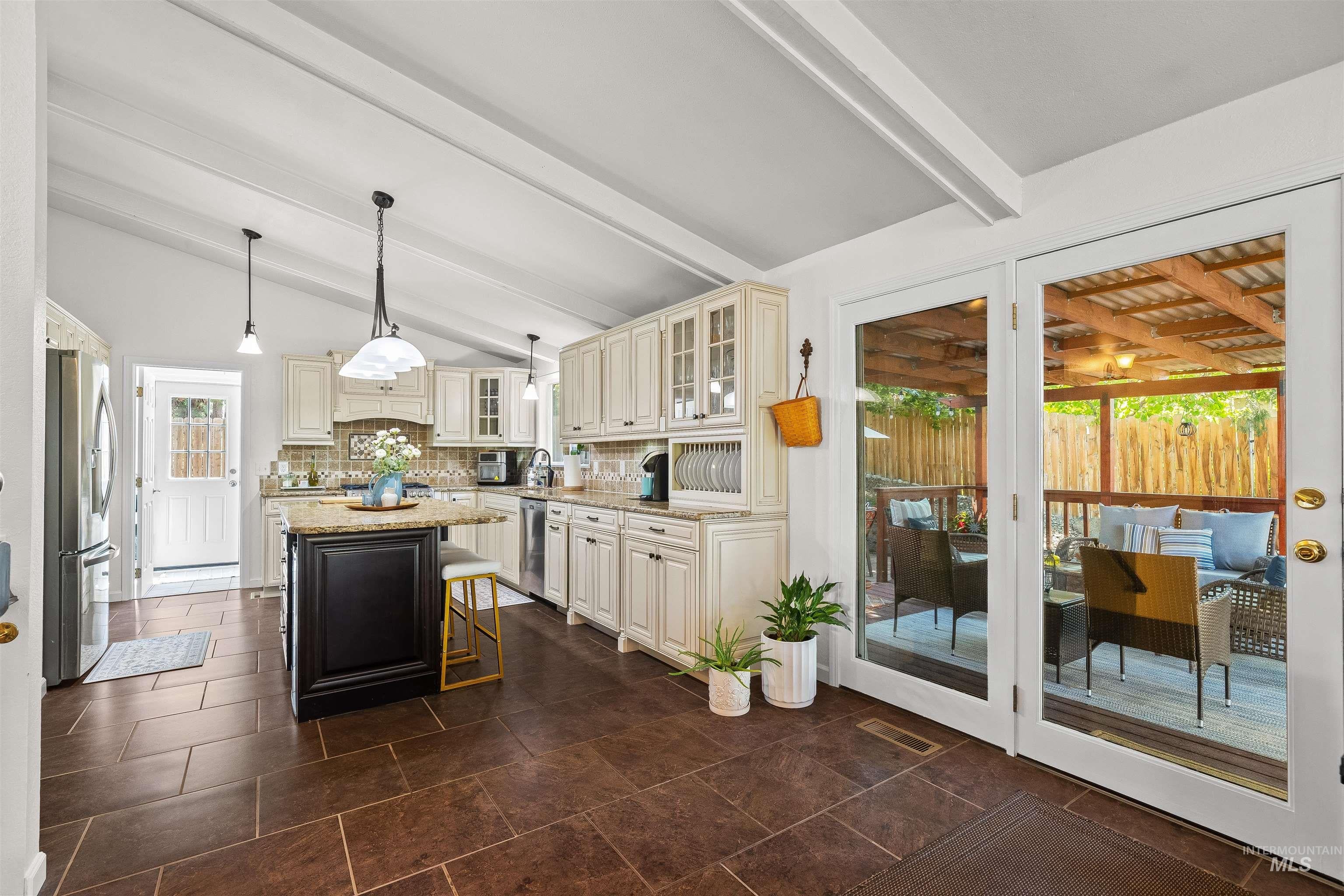 3415 Selway Dr — photo
