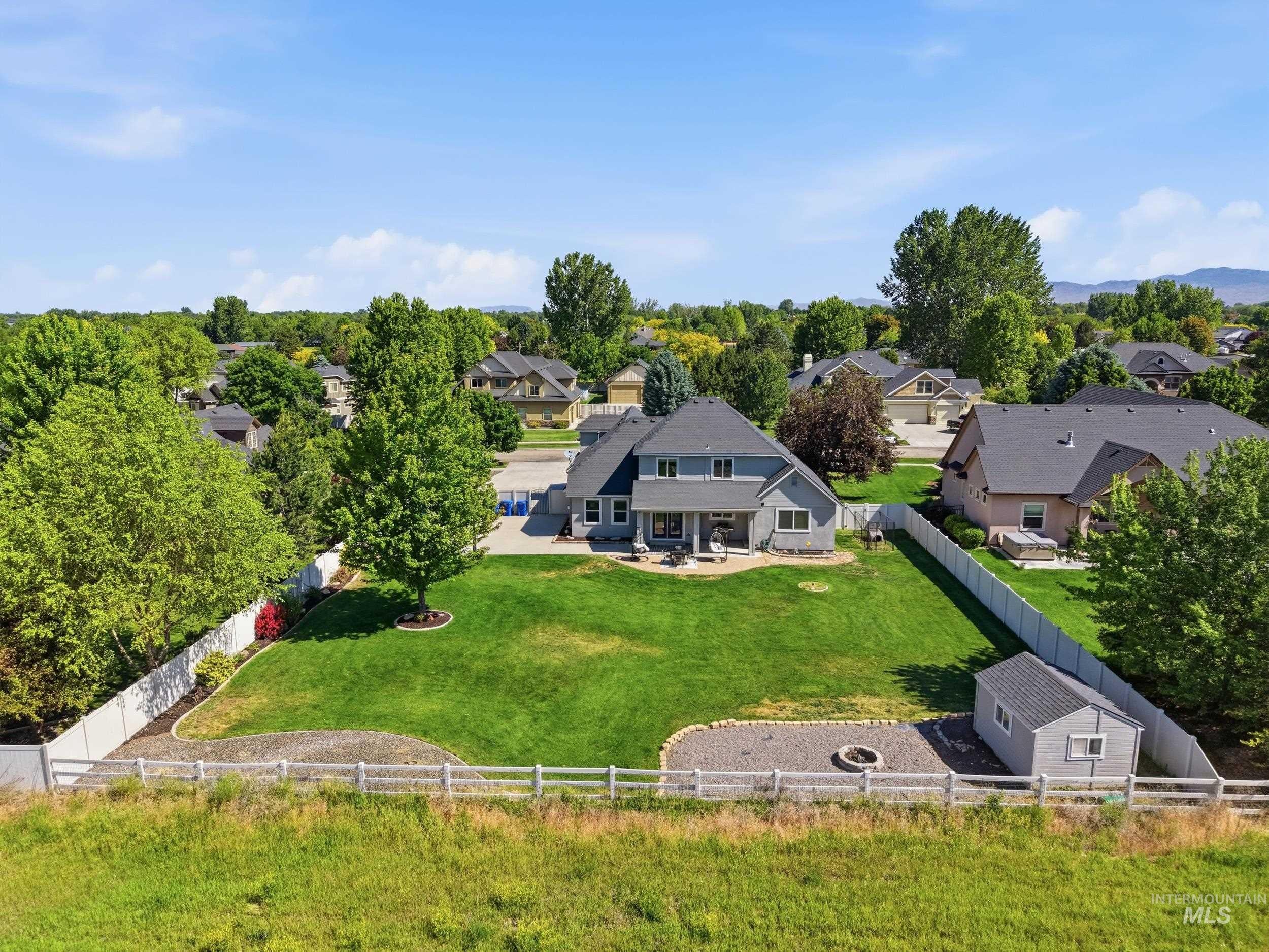 8023 W. Madronawoods Ct — photo