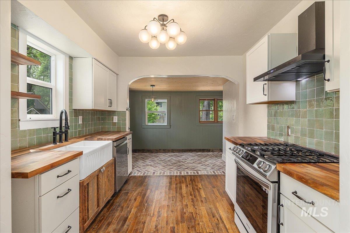1419 E Boise Ave — photo
