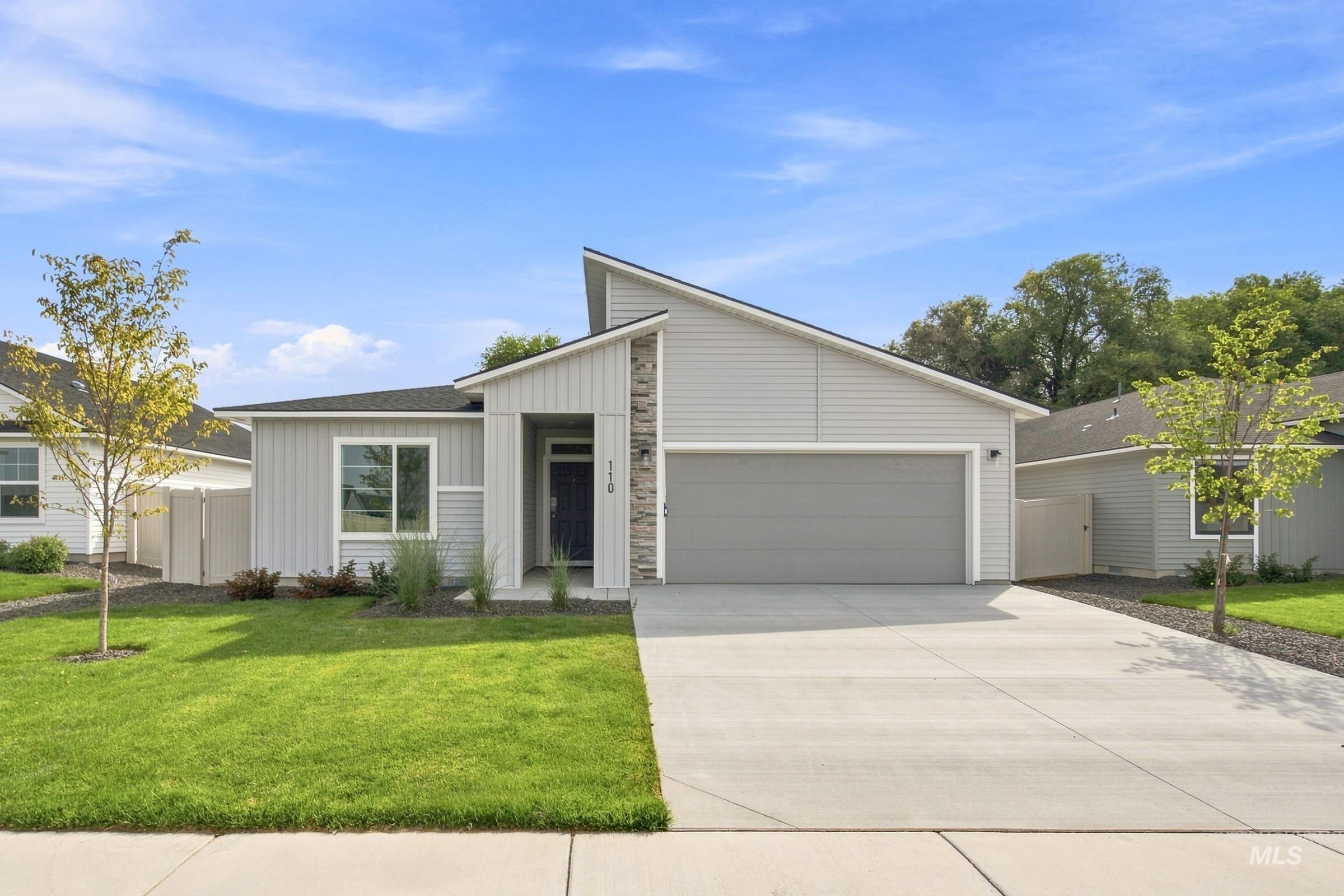 110 Golinda Ave — photo